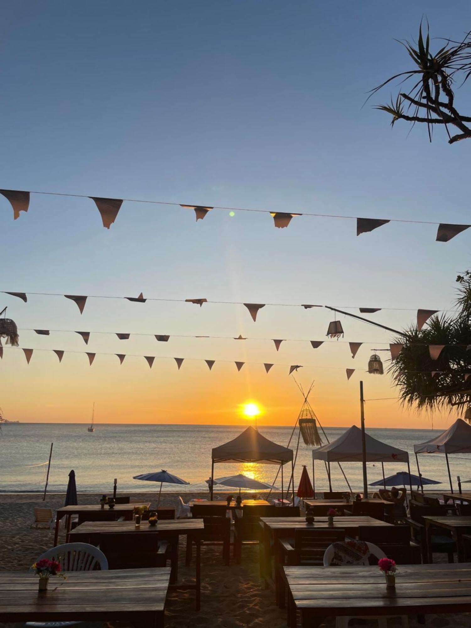 New Harrys Sunset - Klong Nin Resort