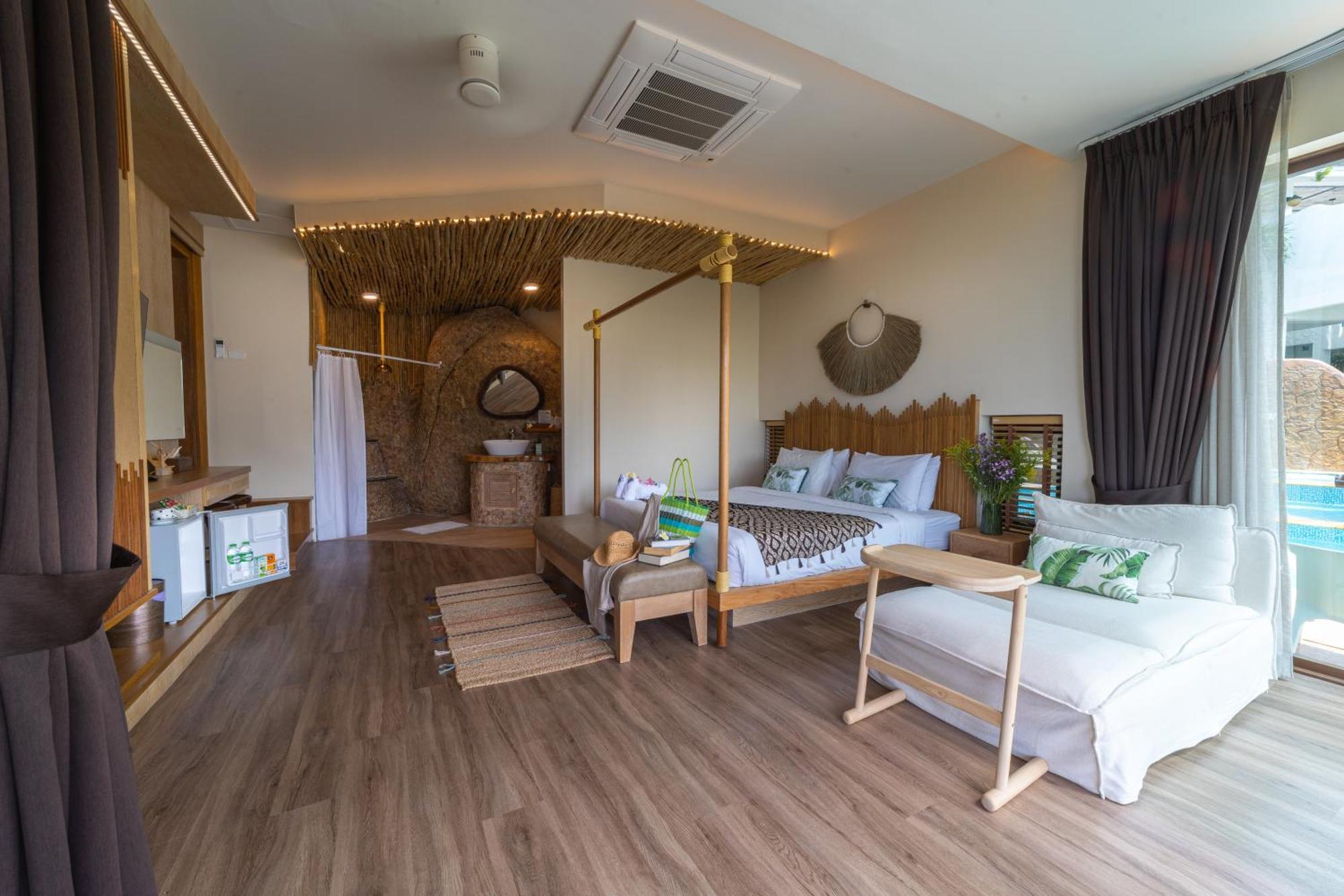 The Rock Samui Beachfront - Sha Resort 5*