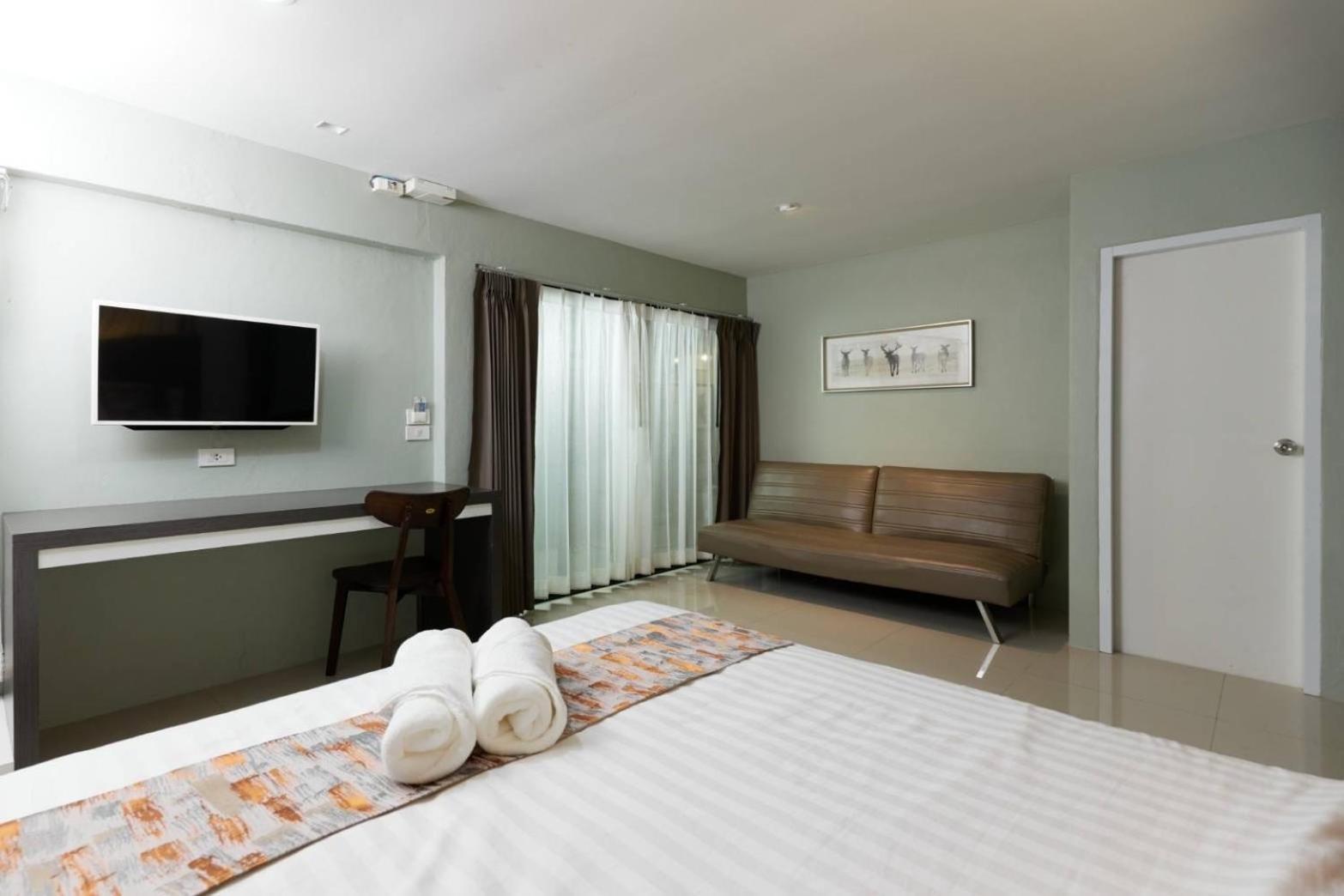 Resort Cherilynn Holmes At Hatyai