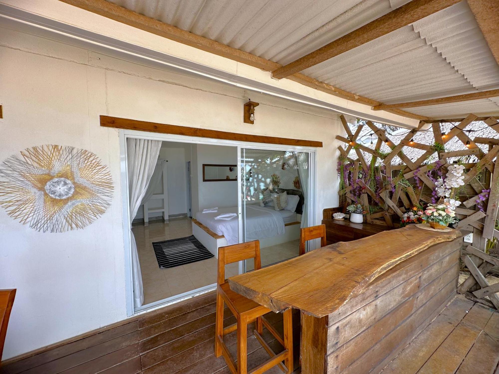 -20 Percent Off! Private Front House Sunset *