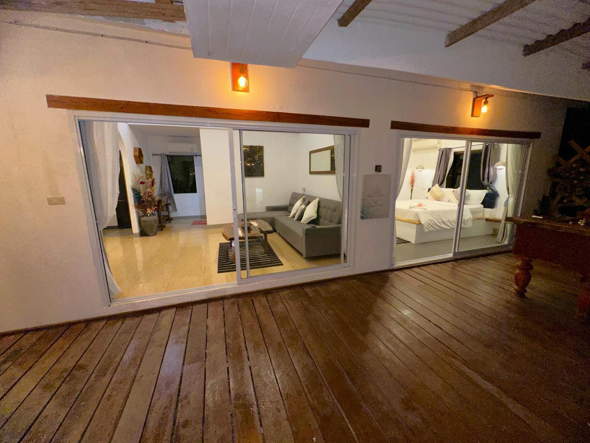 -20 Percent Off! Private Front House Sunset *