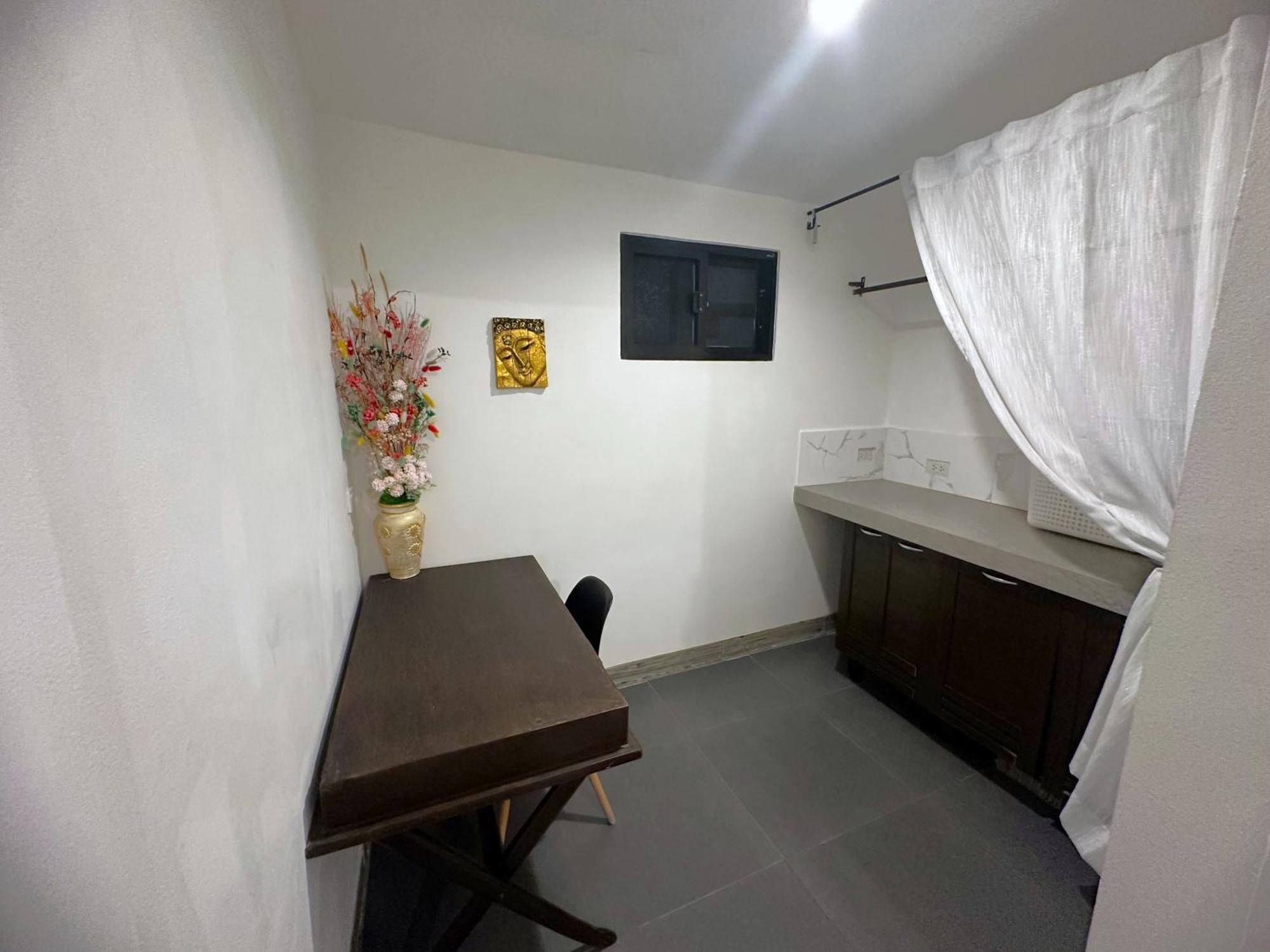 Villa -20 Percent Off! Private Front House Sunset *