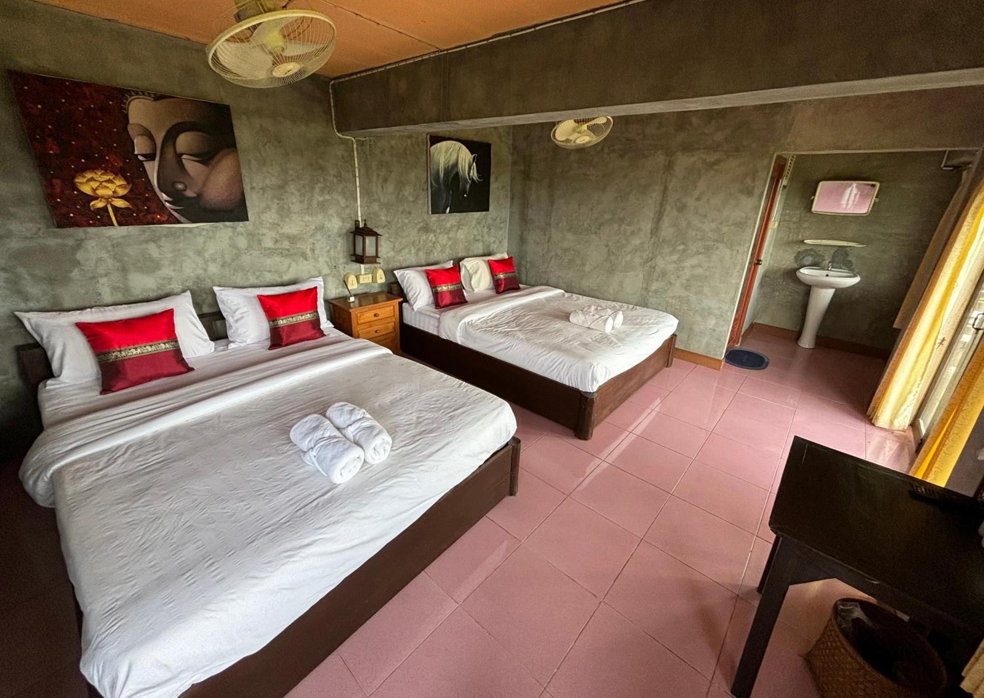 Kiang Fa Resort *