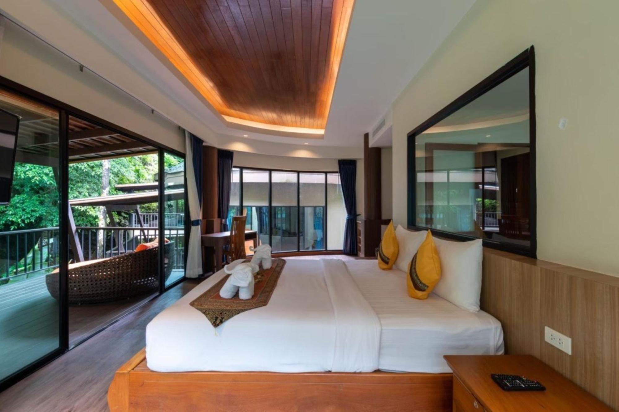 Rock And Tree House Resort