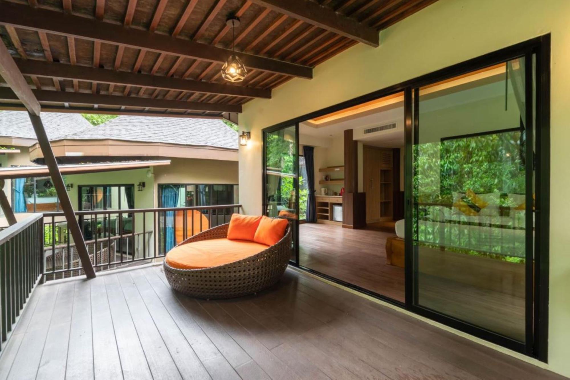 Rock And Tree House Resort 3*