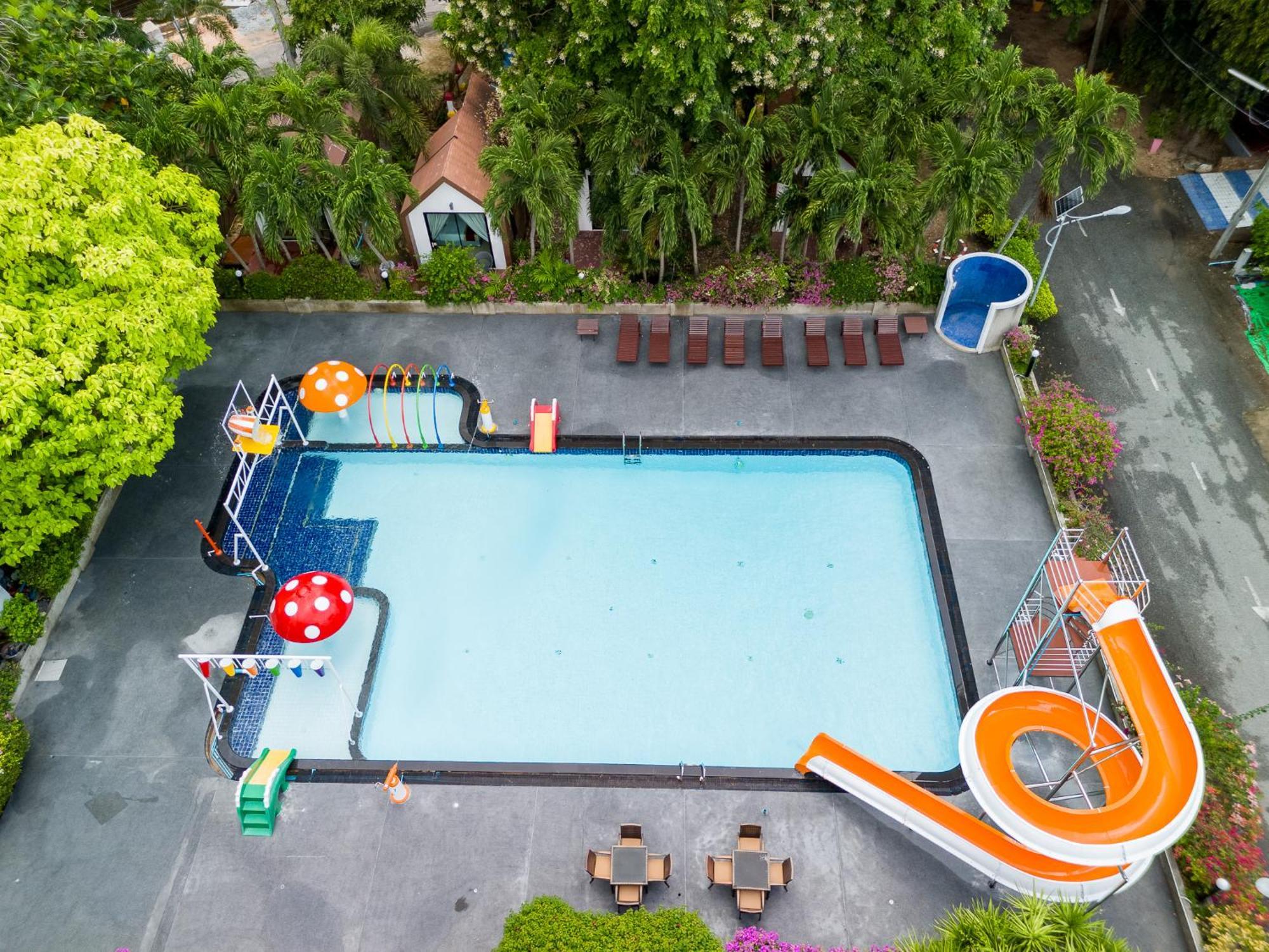 Navin Resort