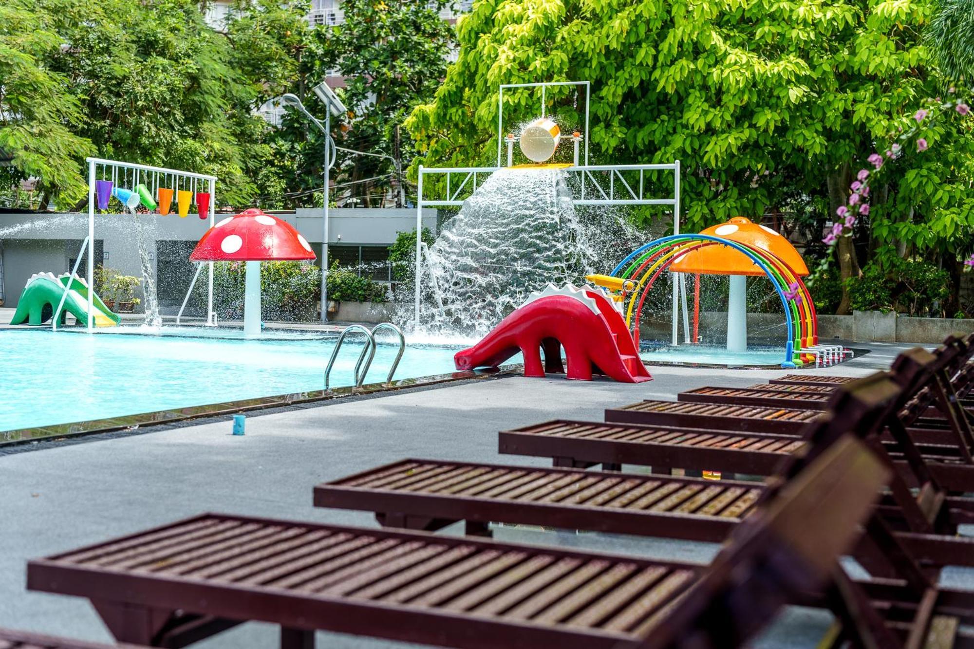 Resort Navin Jomtien Beach