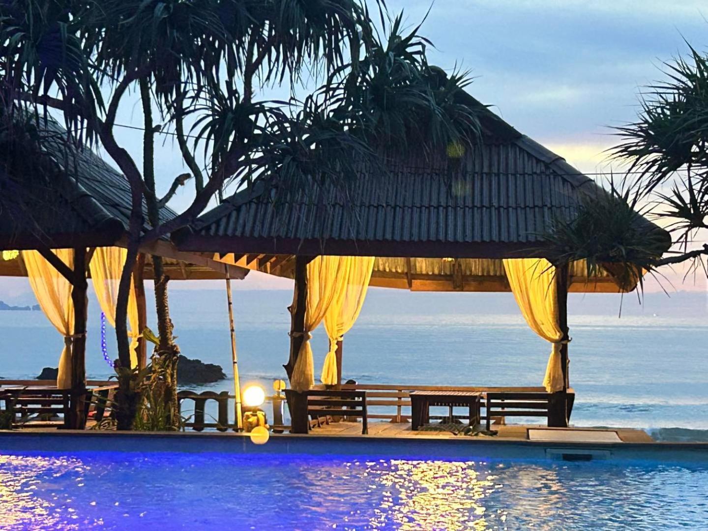 Lanta Miami - Sha Extra Koh Lanta