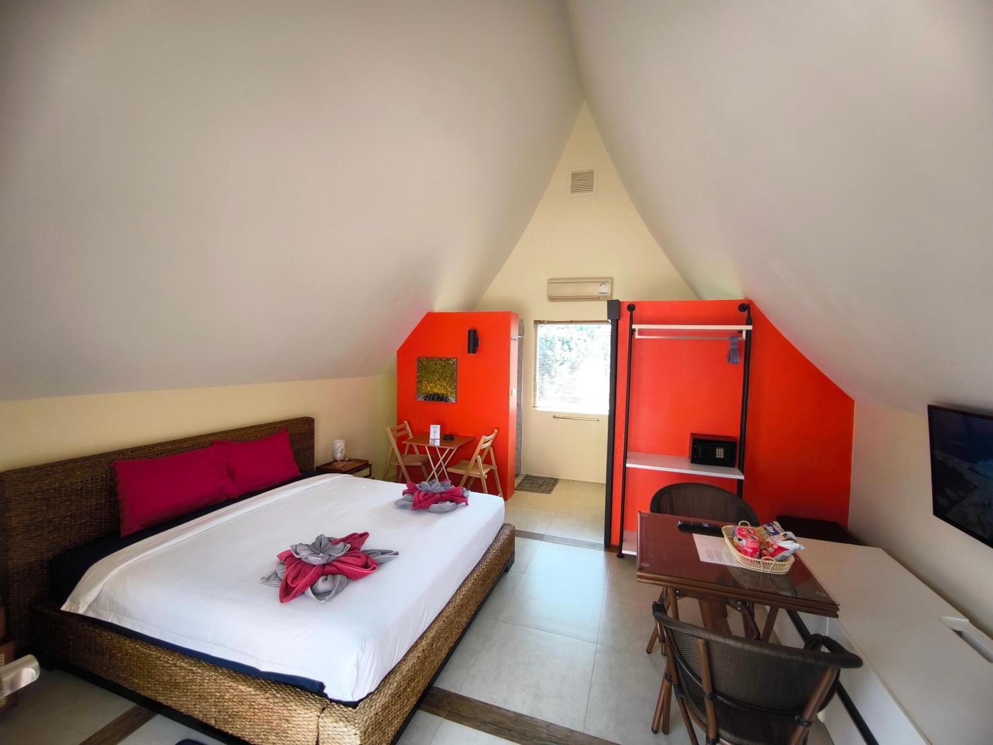 Resort Blue Haven Bay 21d And 4*