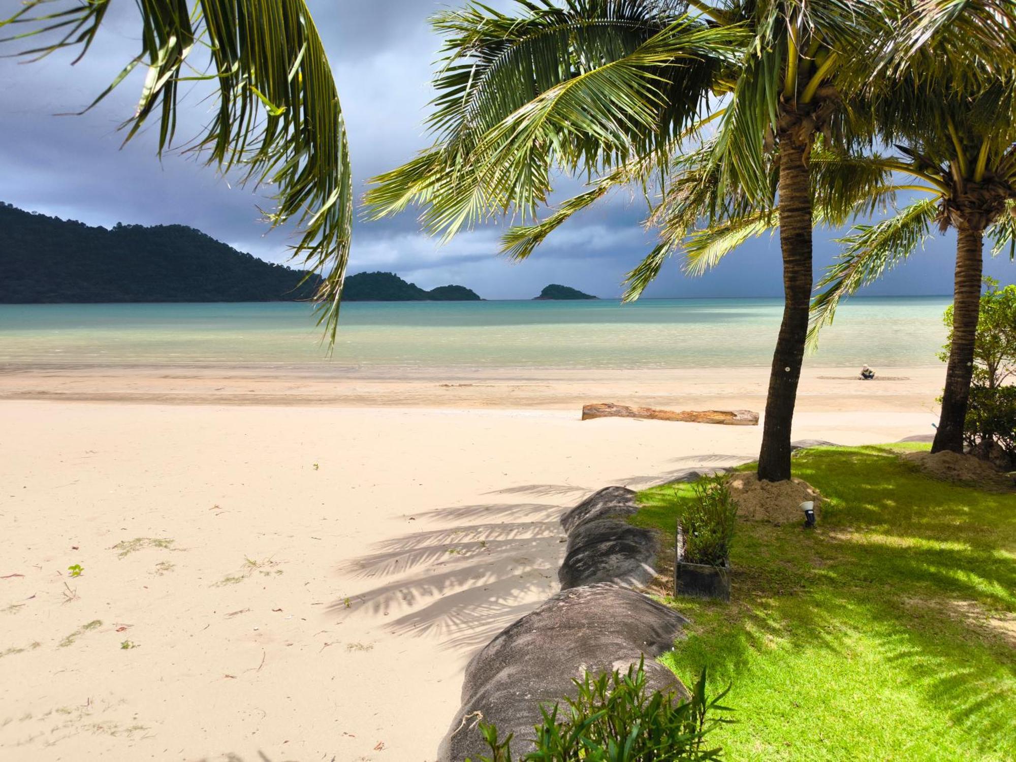 Resort Blue Haven Bay 21d And 4*