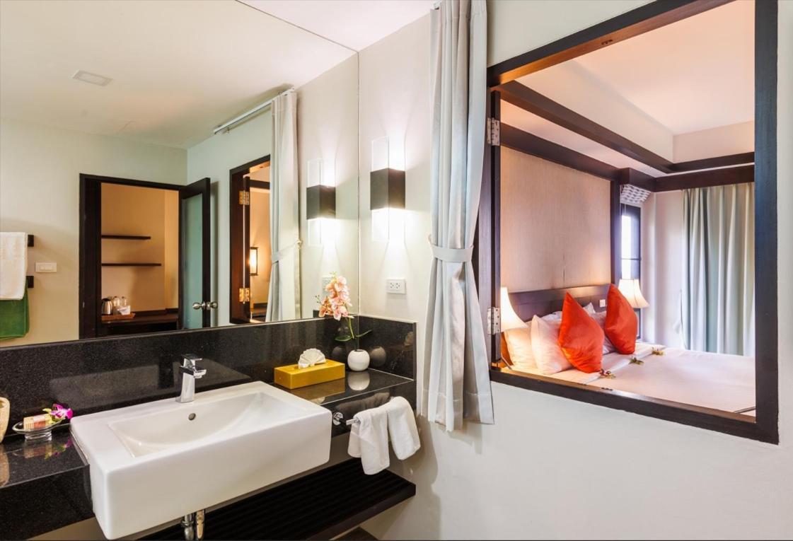 Resort Nang Thong Bay 3*