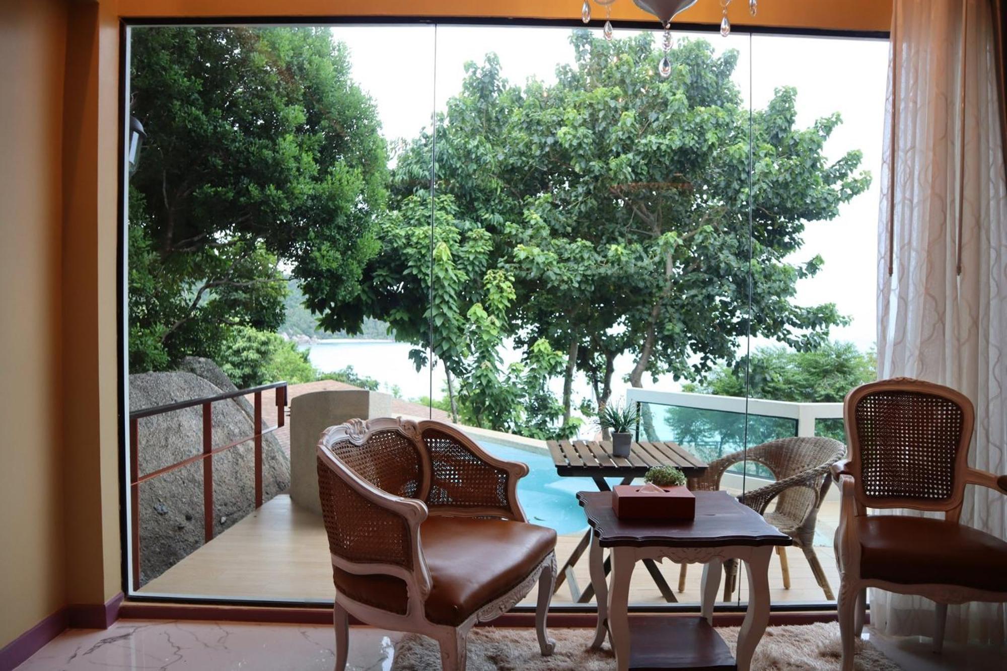 Cocohut Koh Phangan Haad Rin