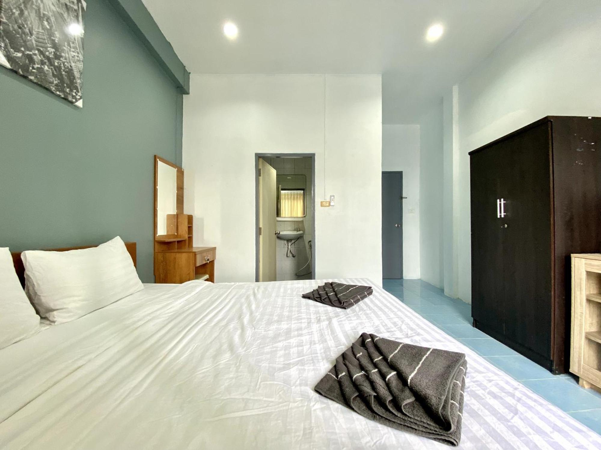 Mini Thai Guest house