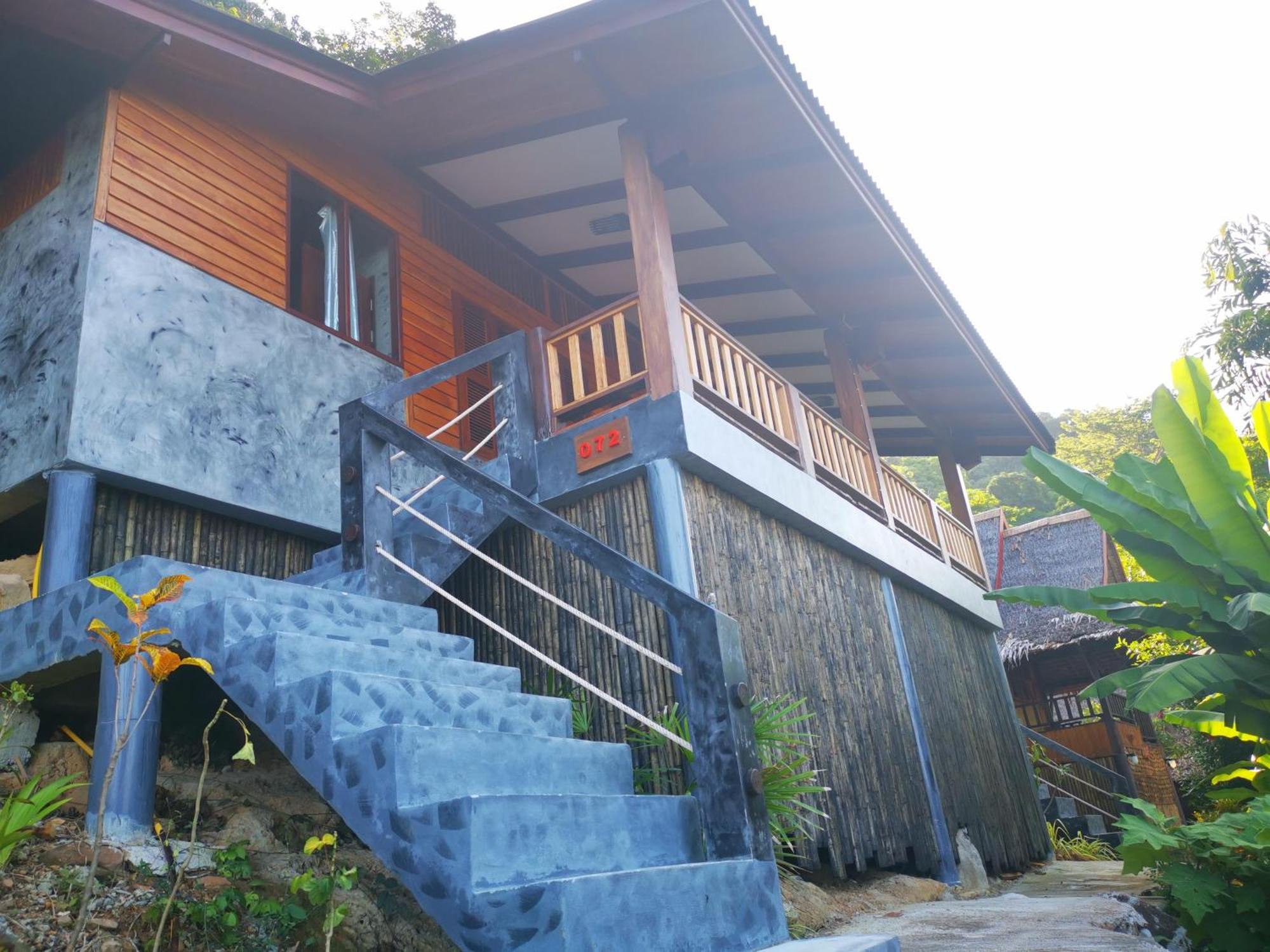 Relax Resort