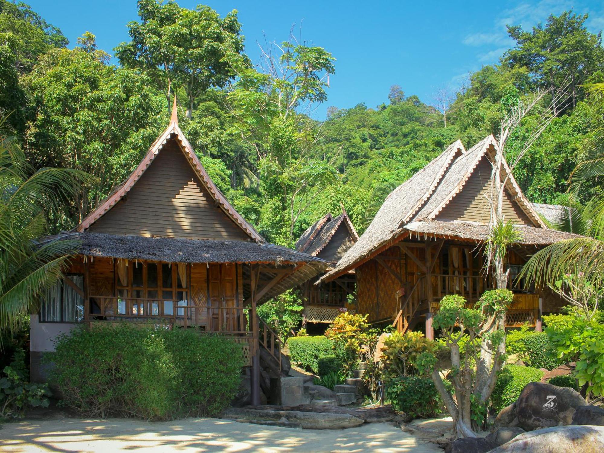 Relax Resort