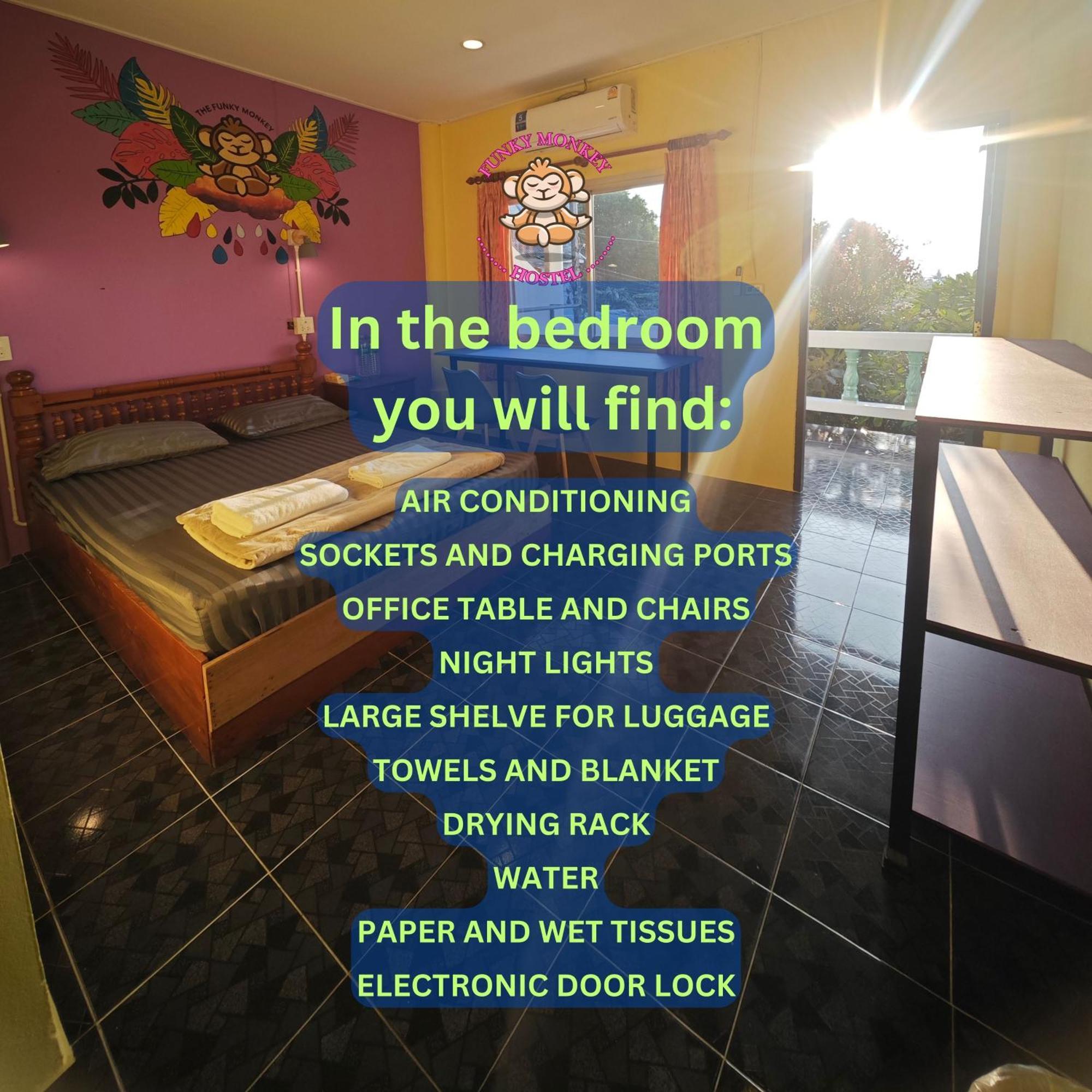 Hostel The Funky Monkey - 18 To 40 Years Old Only
