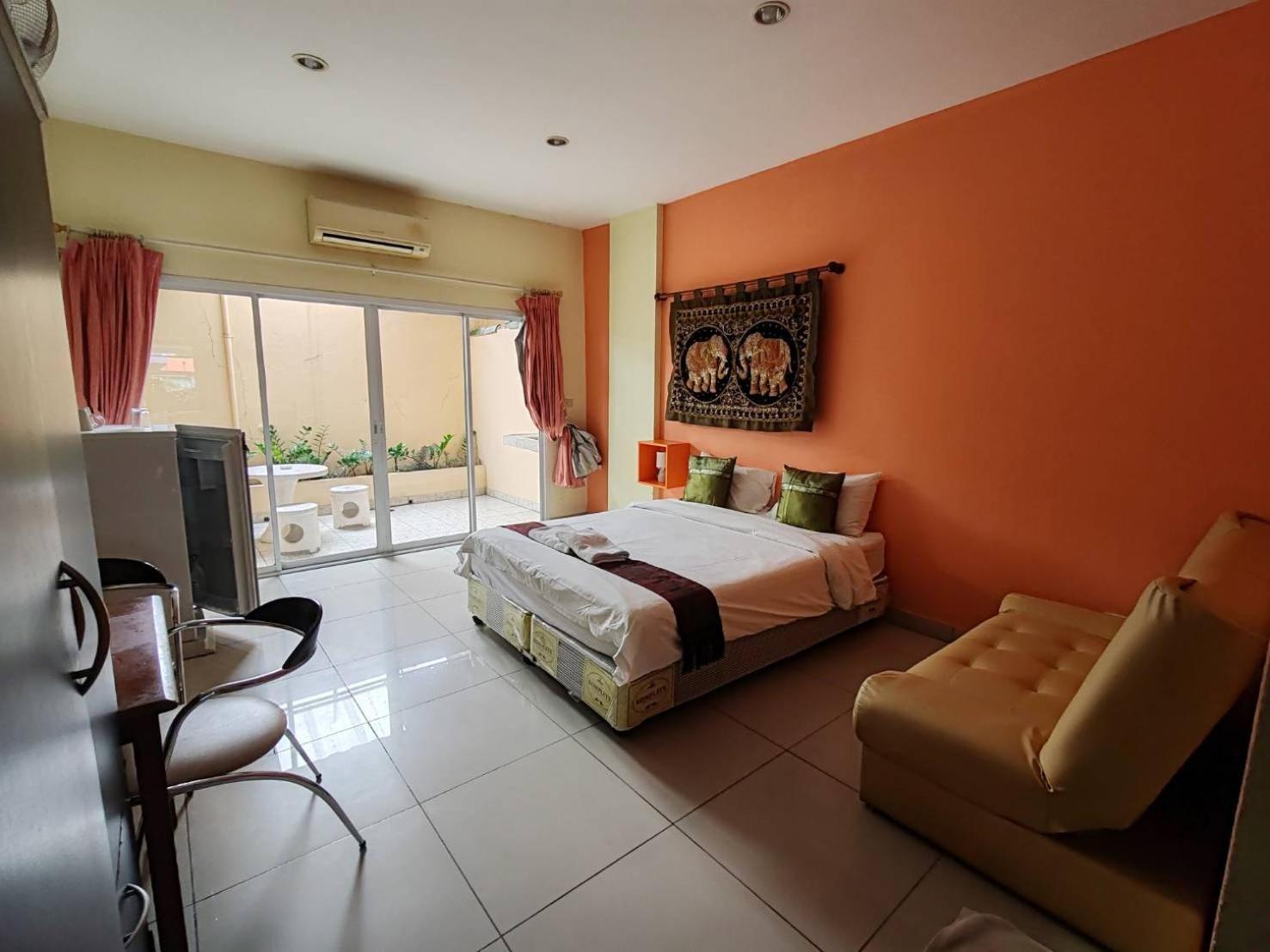 Jomtien Hostel Guest house Jomtien Beach