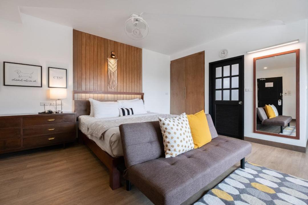 Hotel The Corner 3*