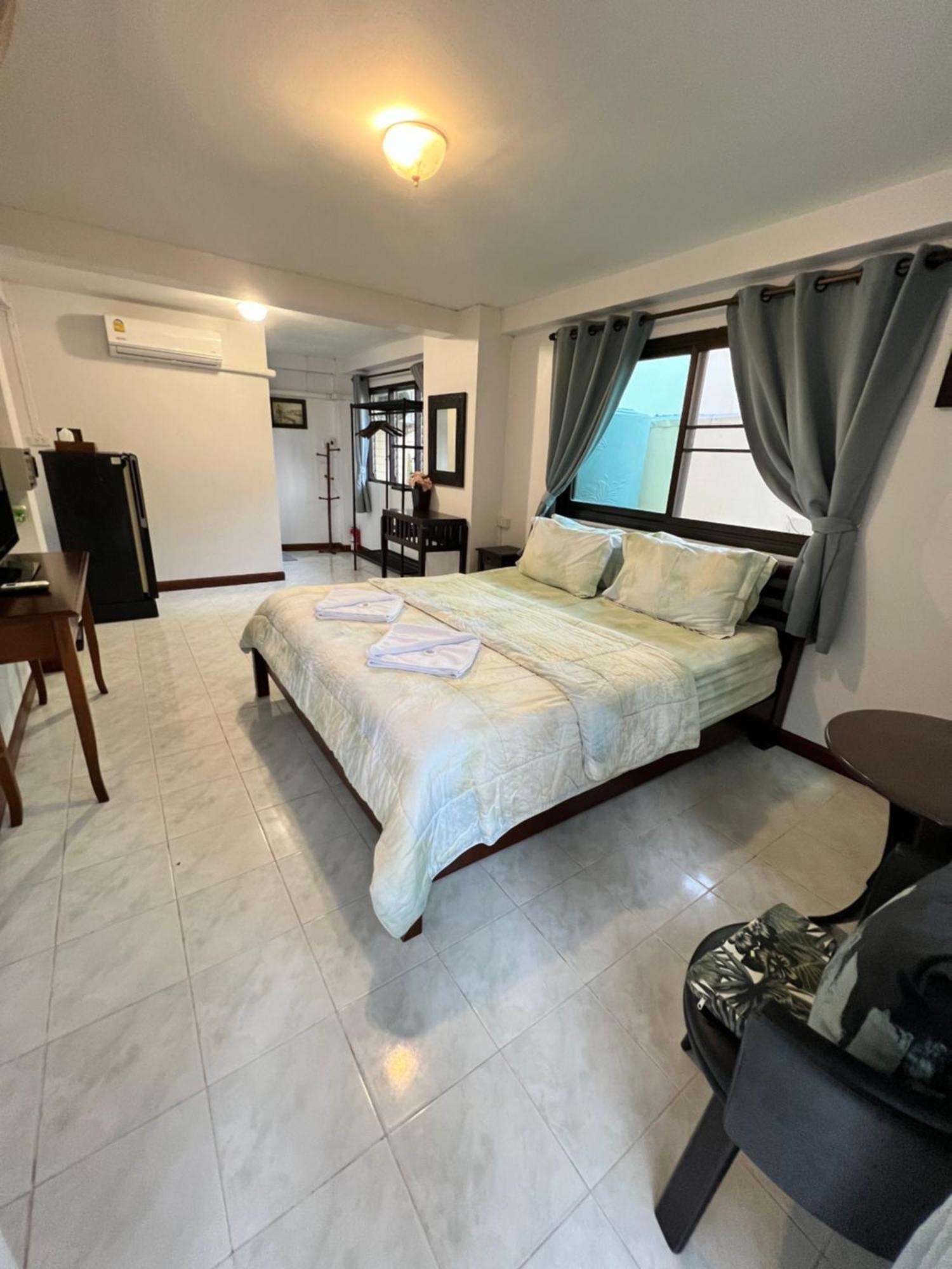 Hotel Sofia 2*