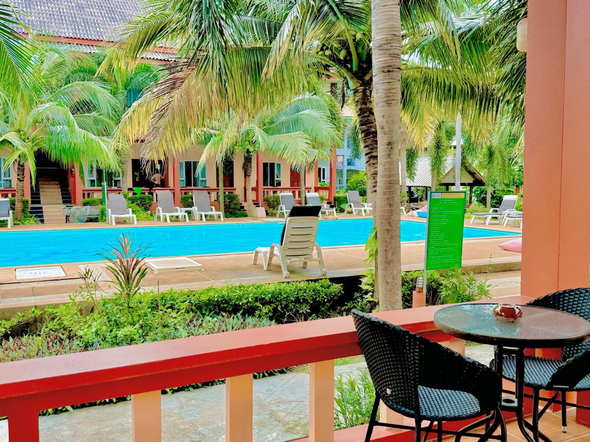 Peaceful , Long - 3* Koh Lanta