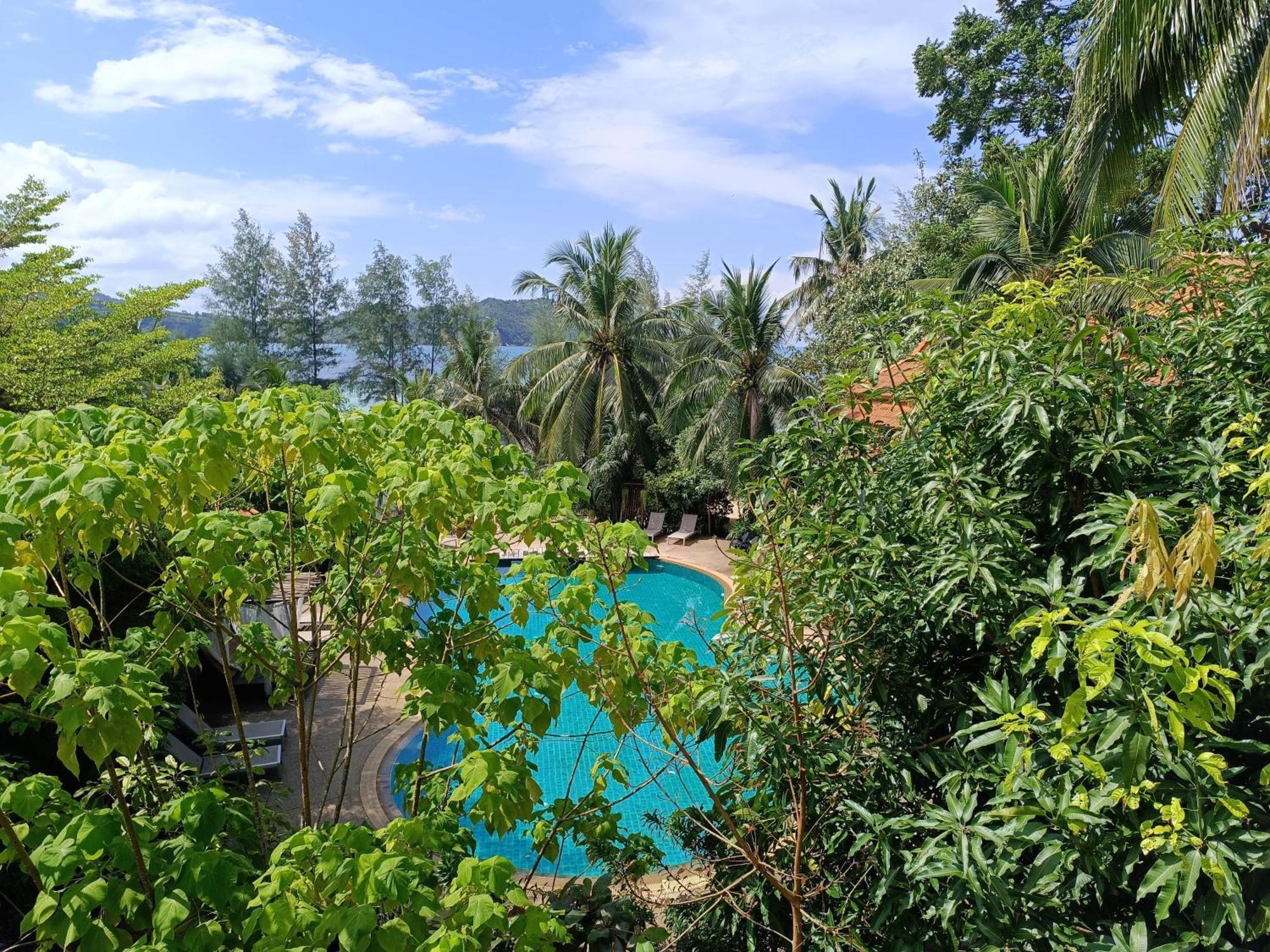 Red Pearl Hotel 3*