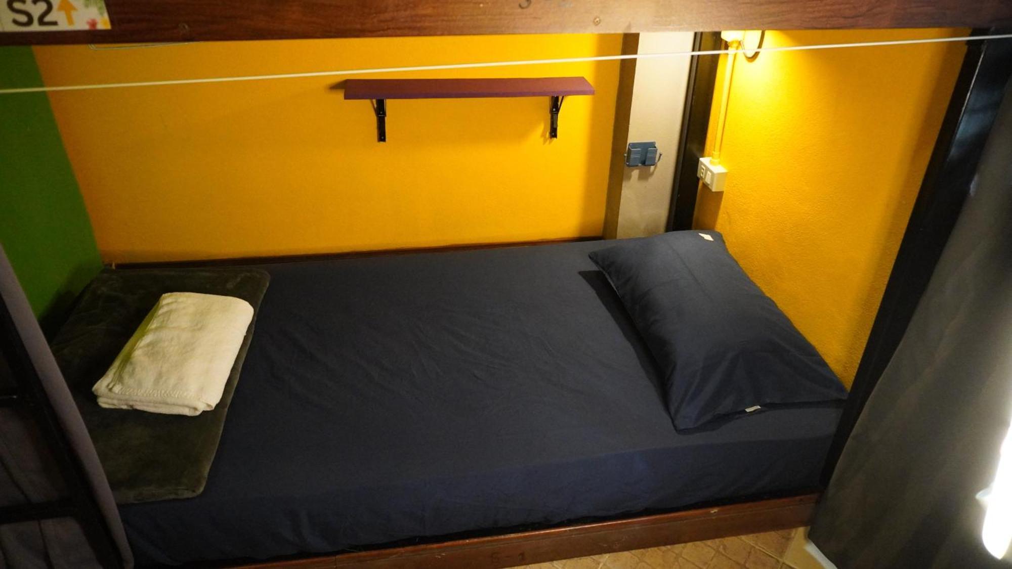Hostel The Funky Monkey - 18 To 40 Years Old Only