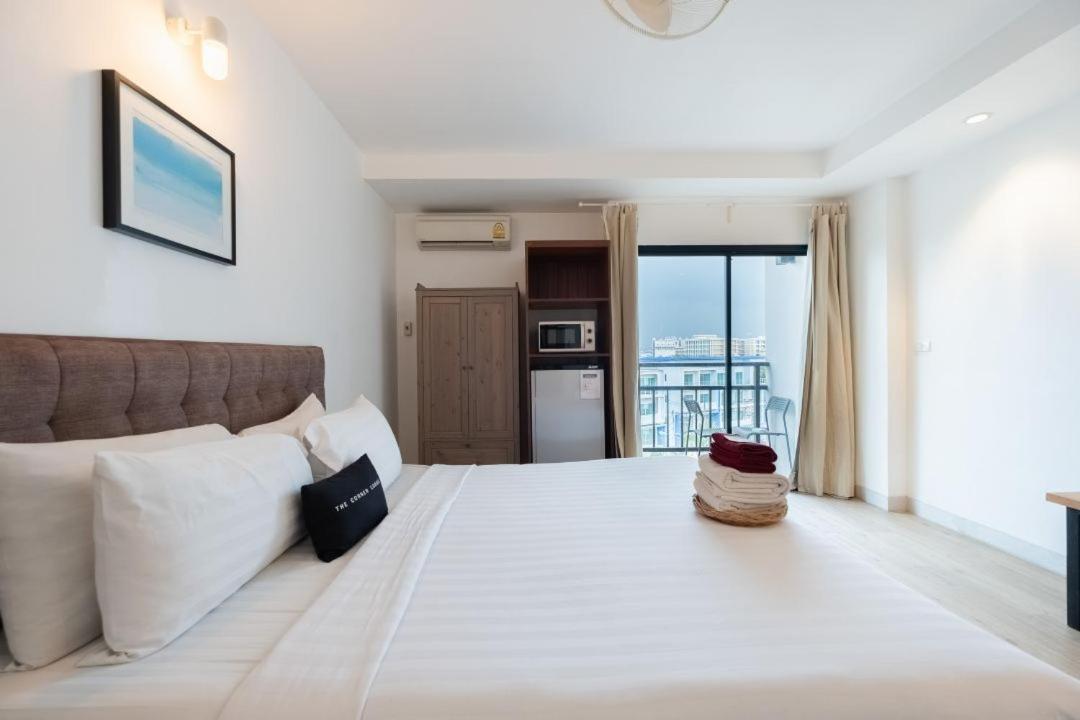 The Corner Hotel 3*
