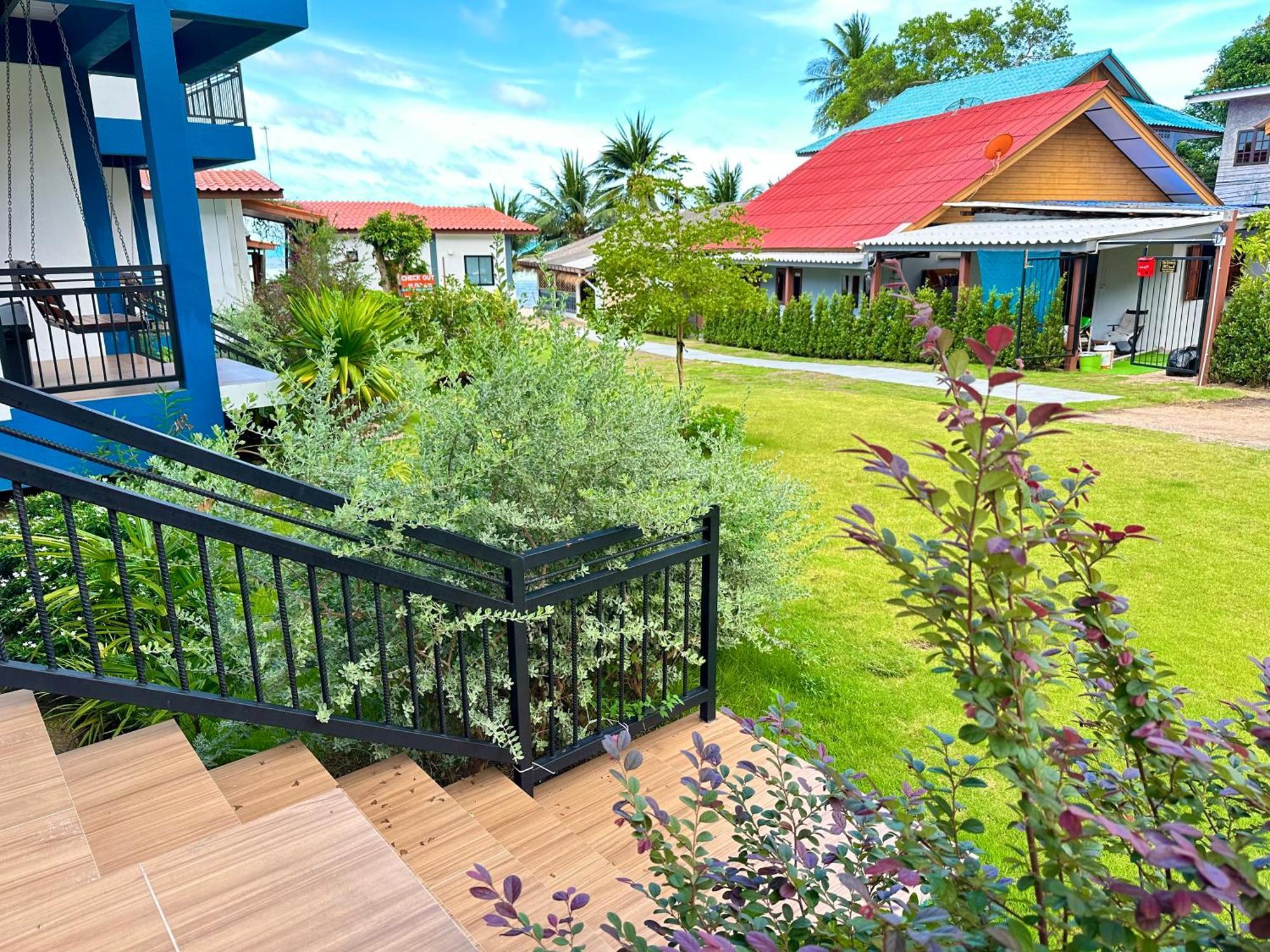 Resort The Scenery 2*