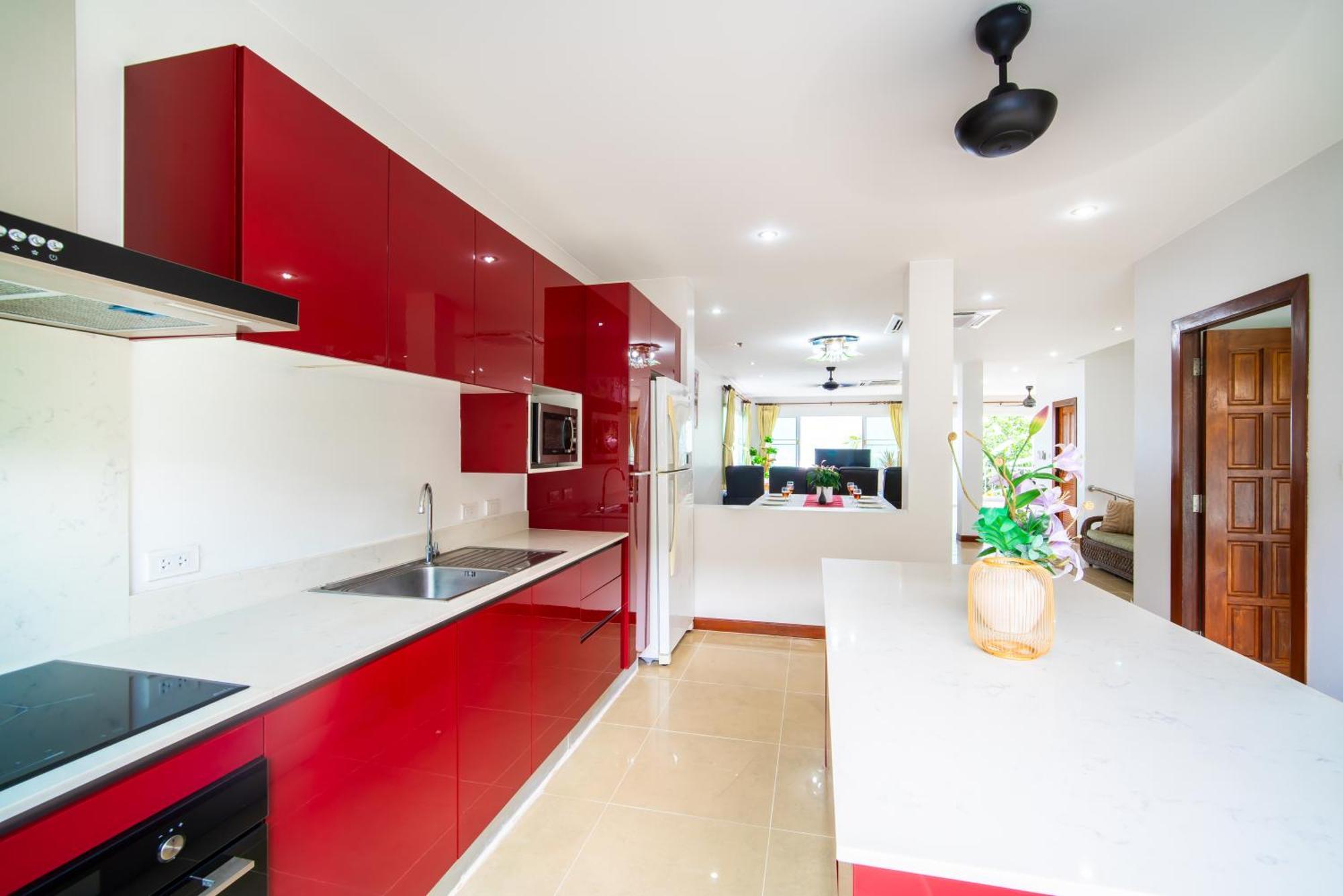 Villa3 四卧海景泳池别墅 近班赞海鲜市场 中英泰三语服务 Pousada Patong