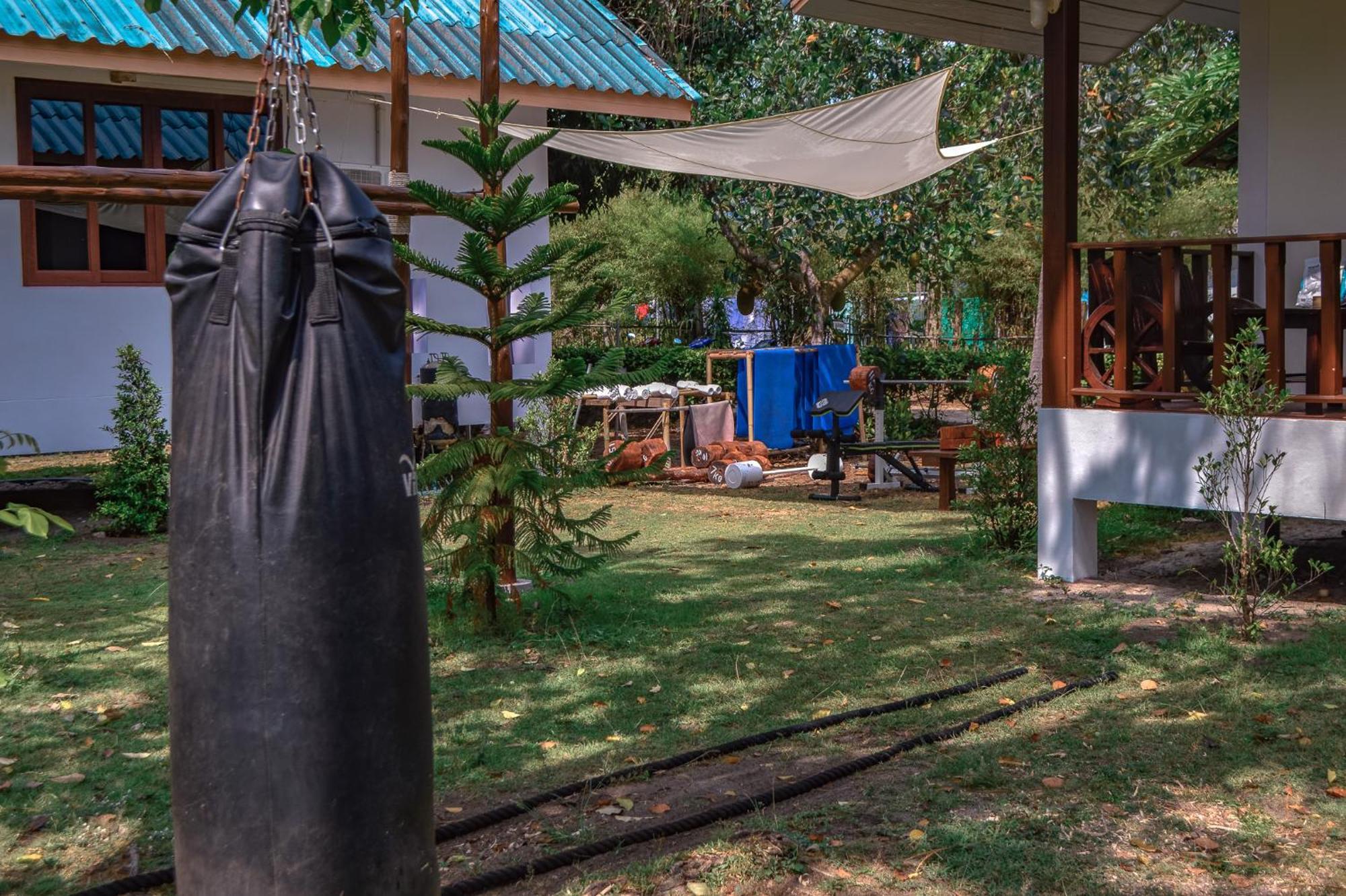 Tiki Beach Koh Phangan Beach Restaurant Bar And Coworking (Adults Only) Hotel 3*