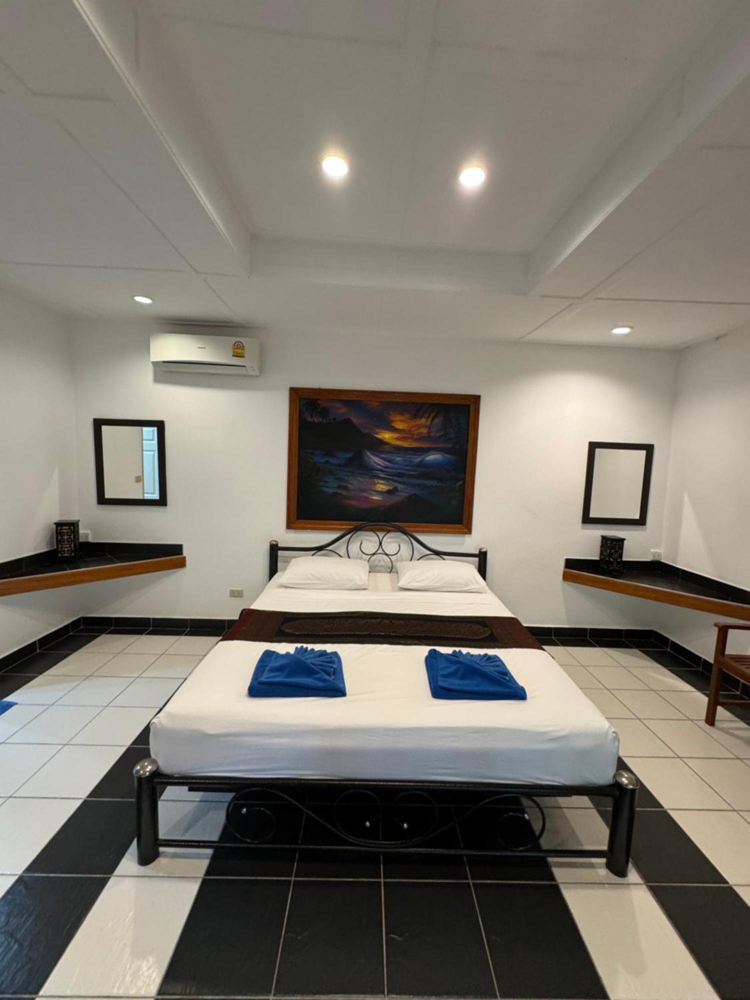 Lanta Island Resort 3*