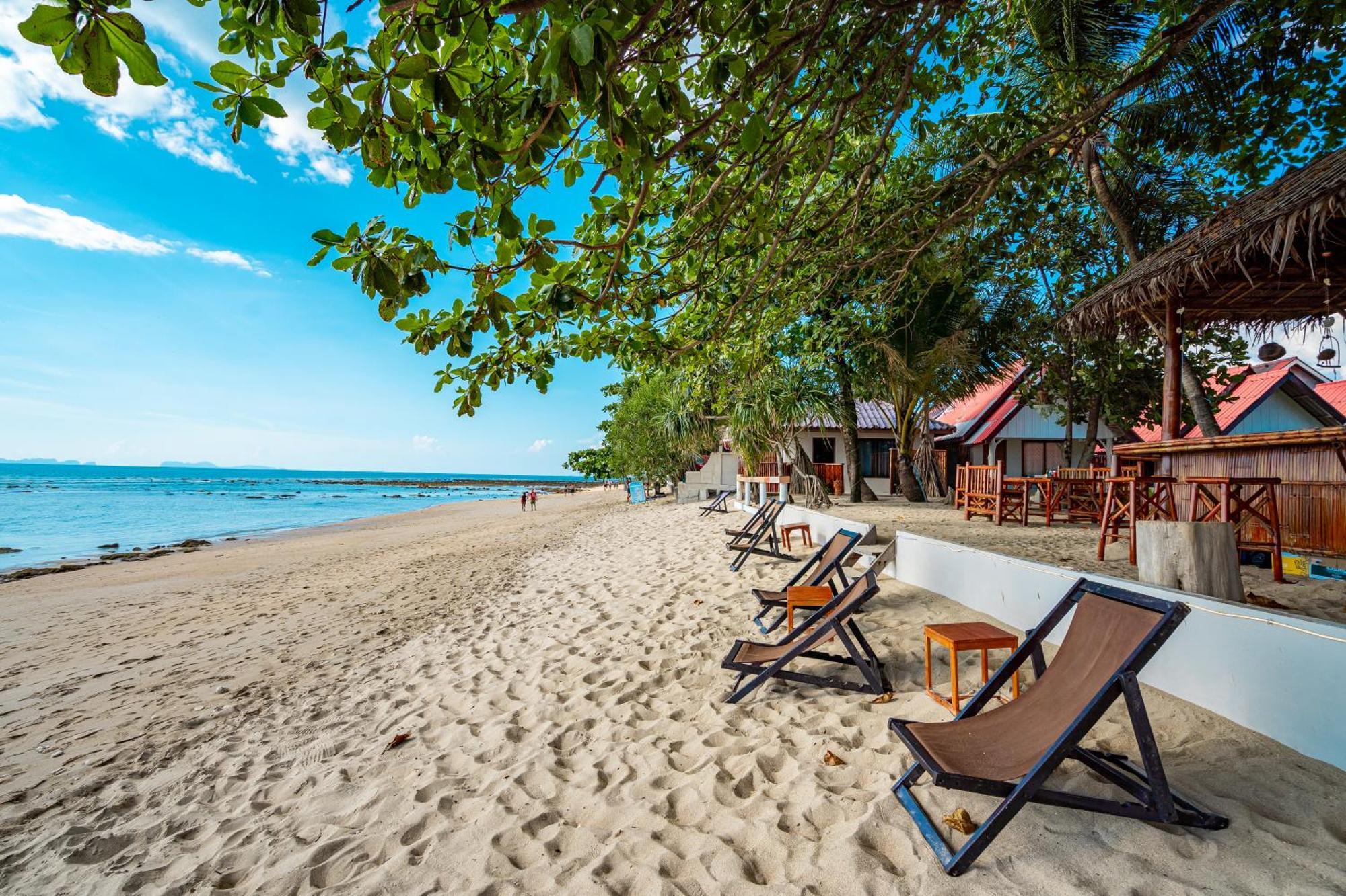 Lanta Beachfront Resort Koh Lanta