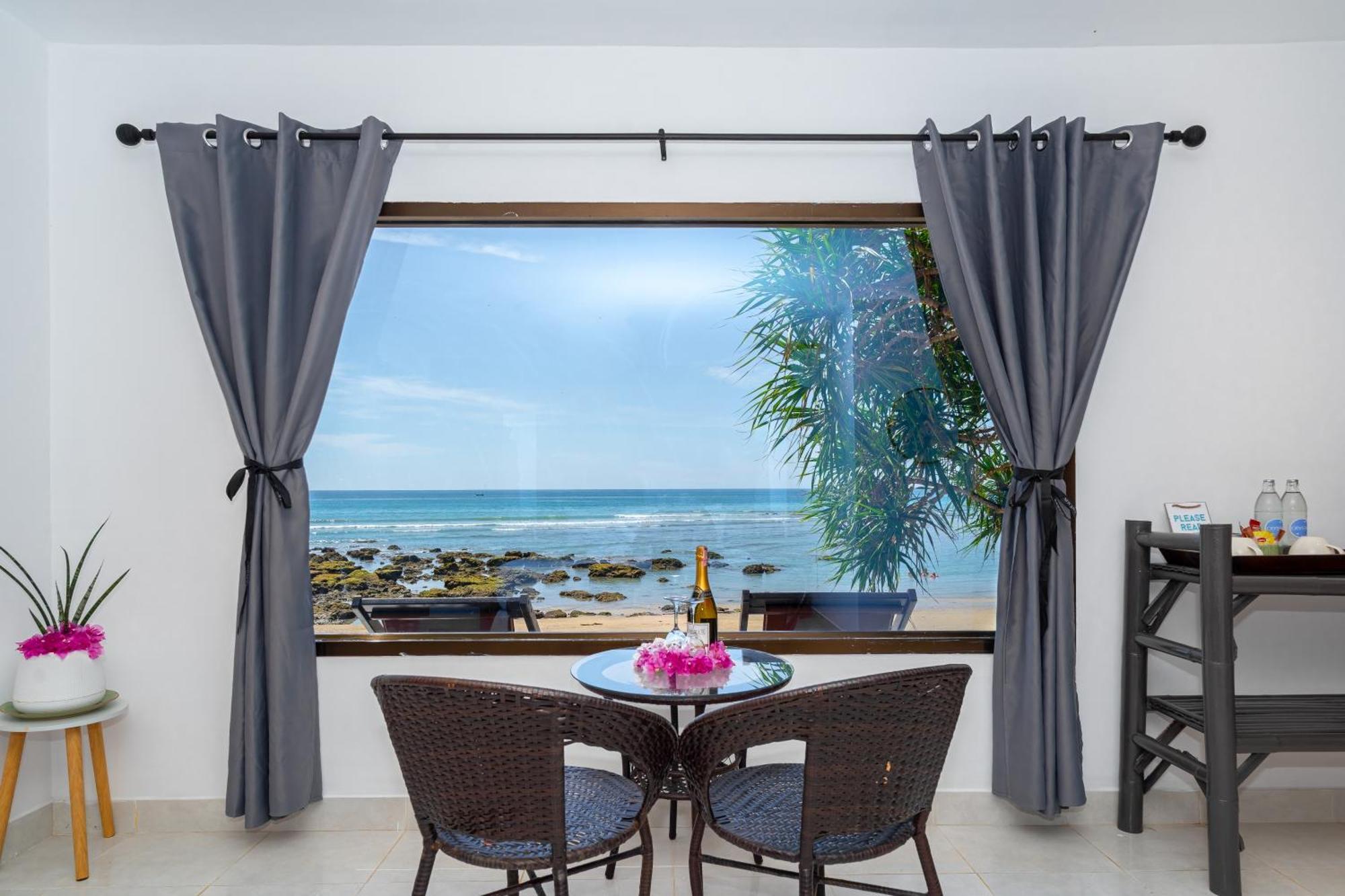 Lanta Beachfront *