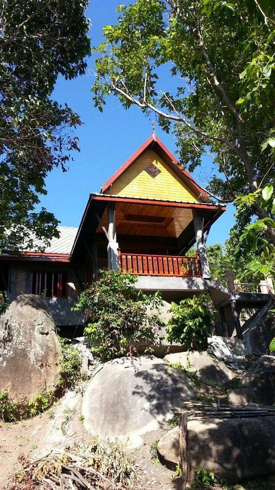 Sea Rock Ko Pha Ngan