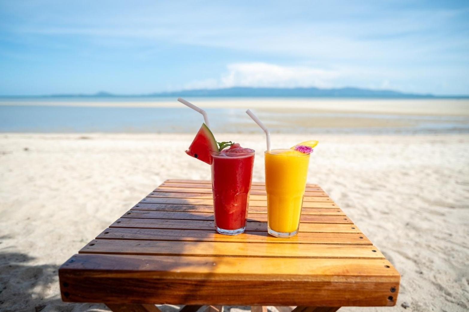 Resort Sea Escapes *