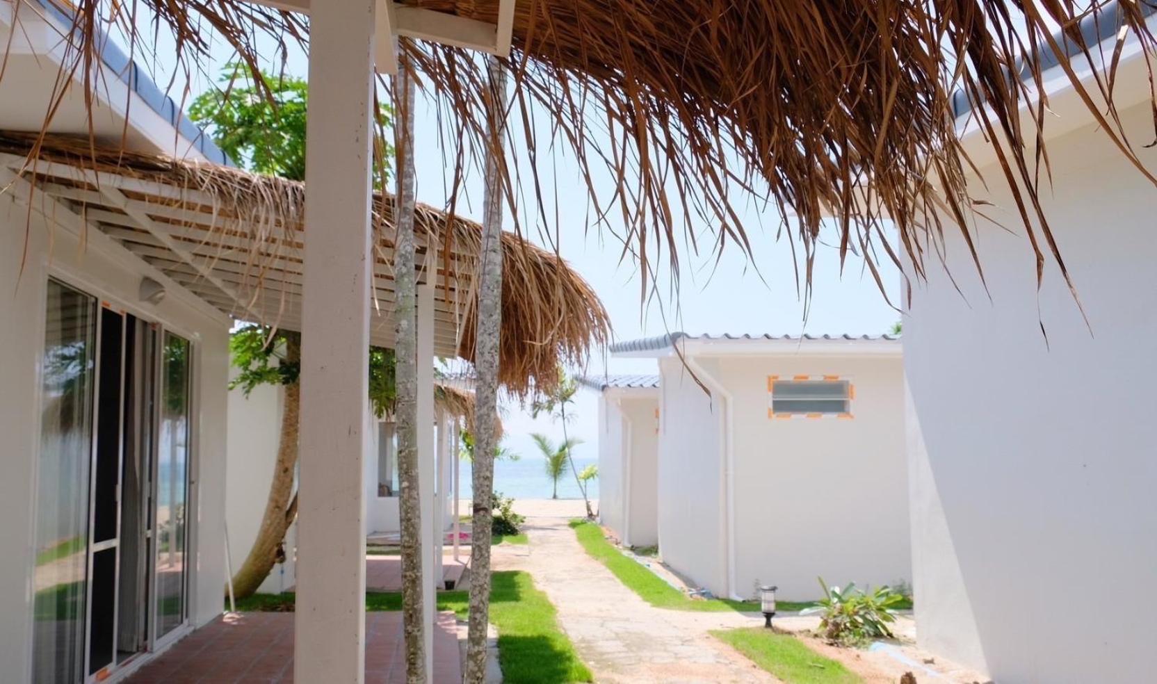 Resort Sea Escapes *