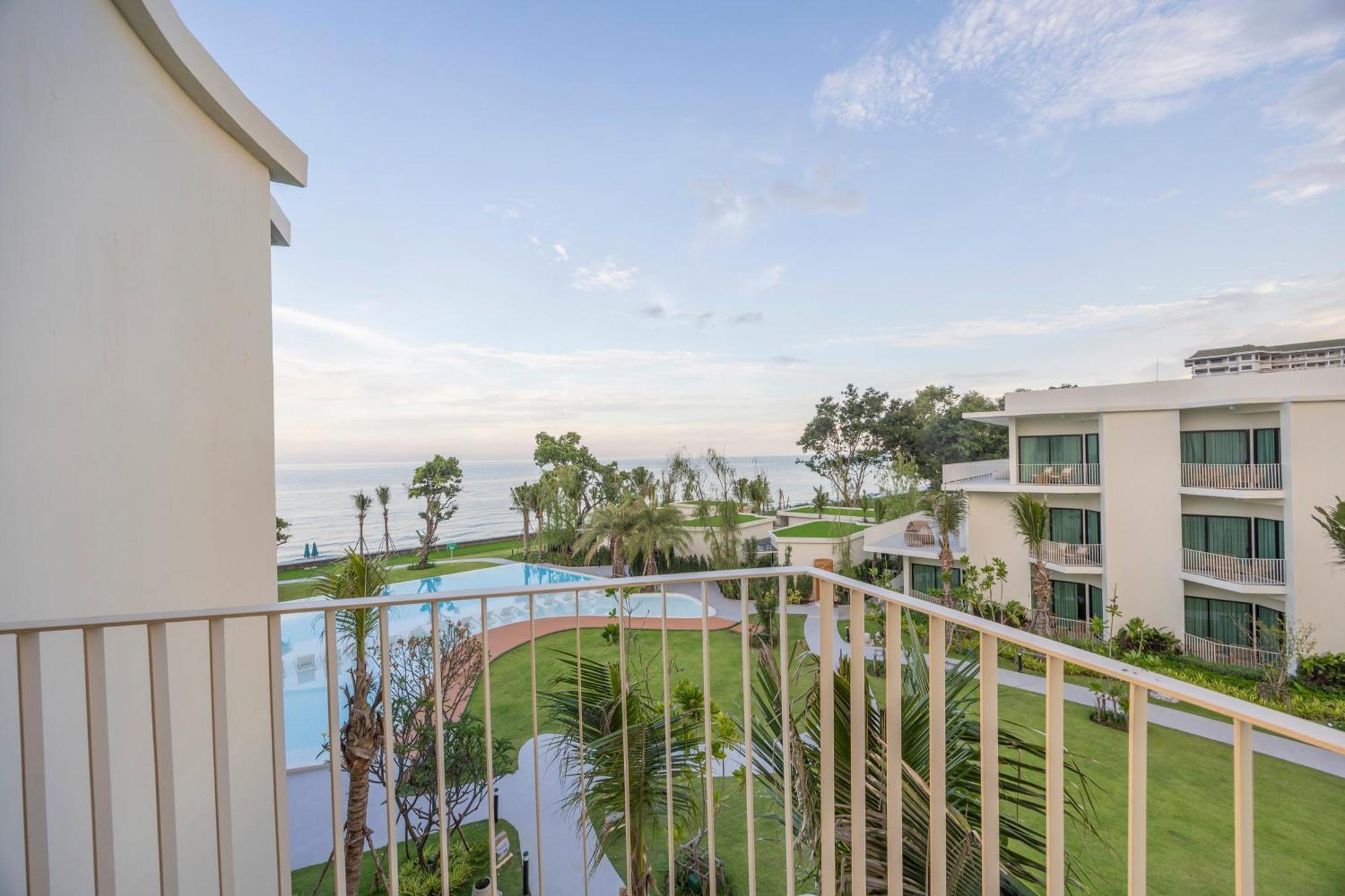 Aviyana Hua Hin Hotel