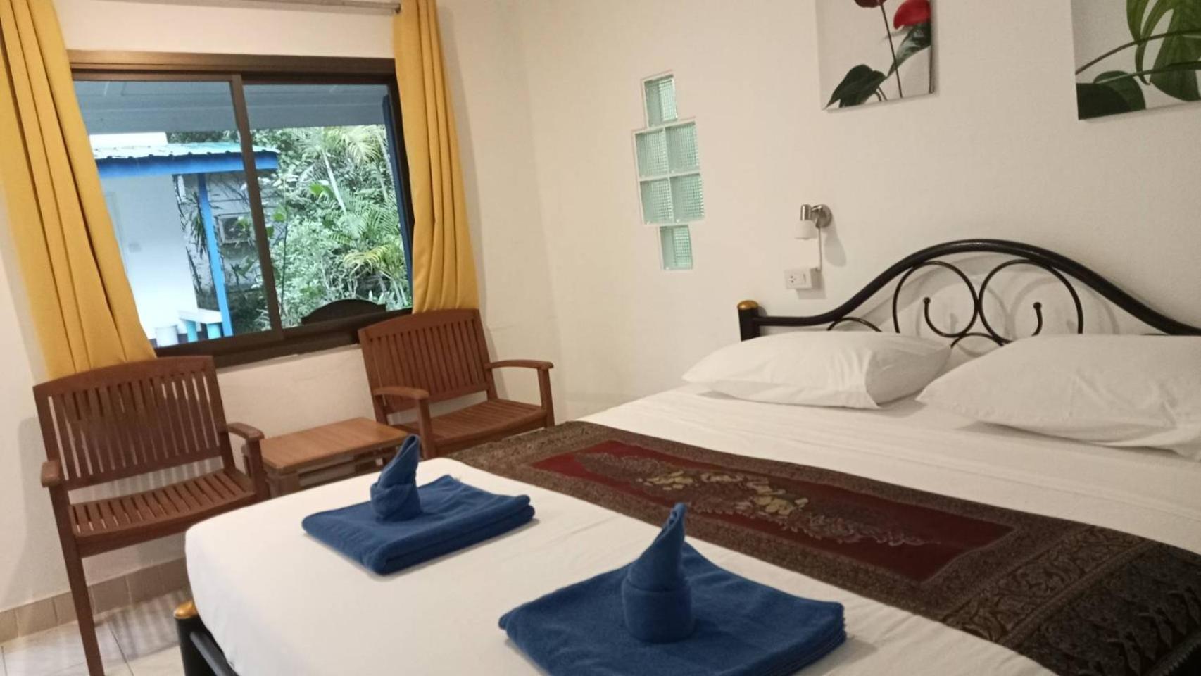 Resort Lanta Island