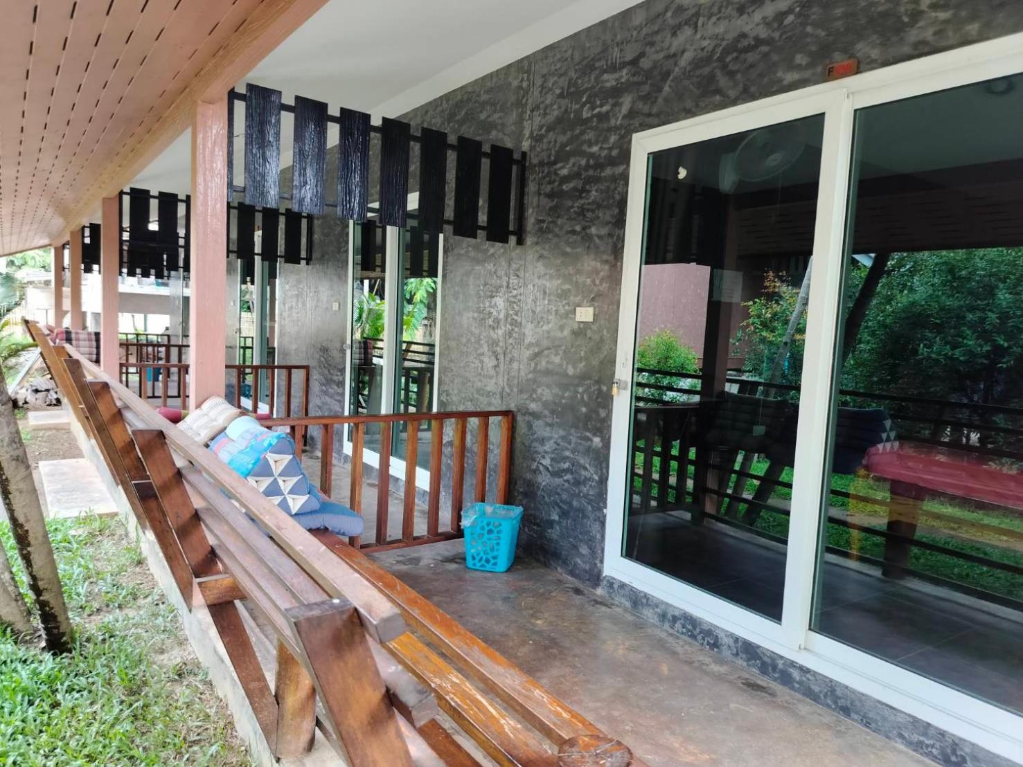 Family Hut