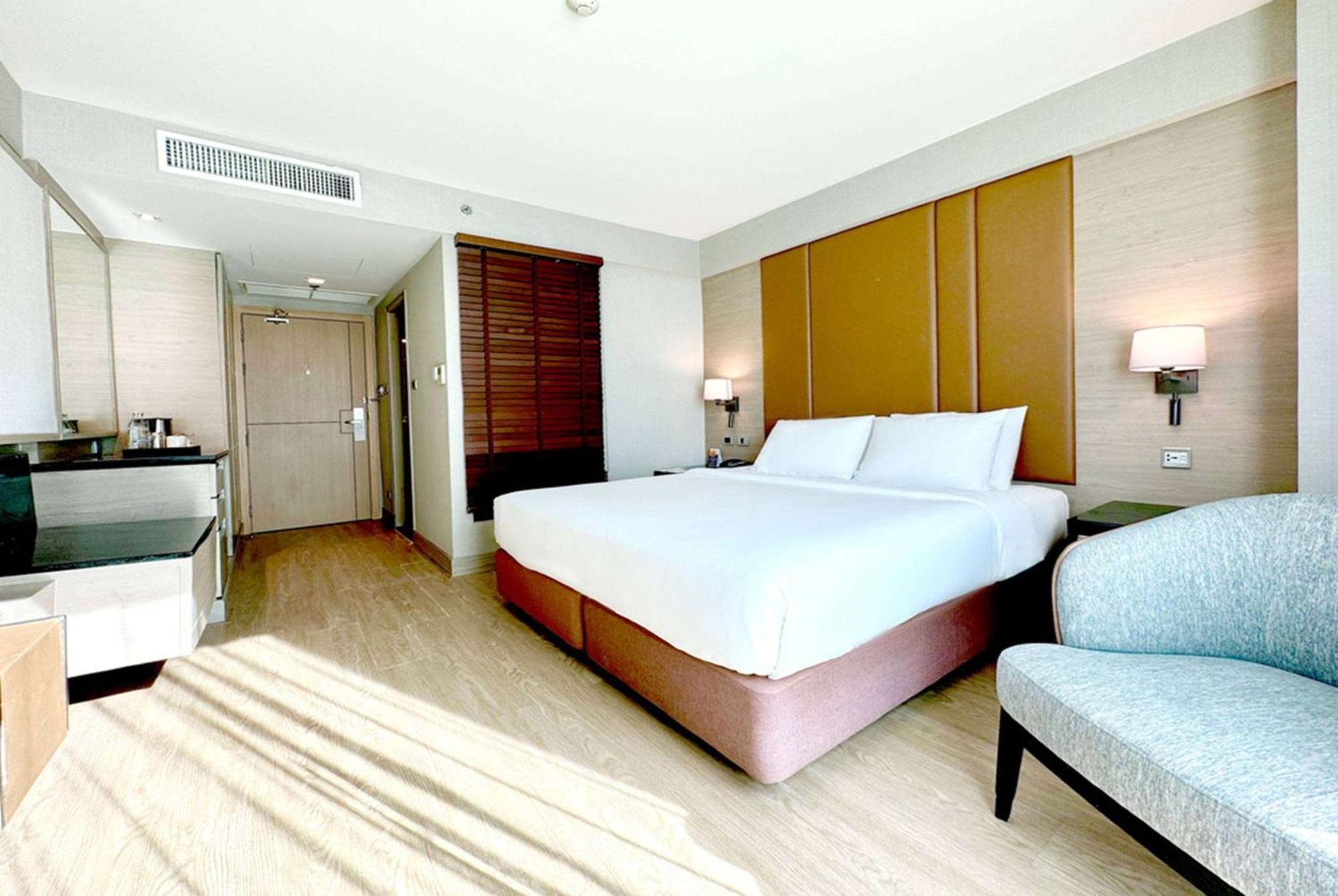 Ramada By Wyndham Sukhumvit 11 Hotel Banguecoque