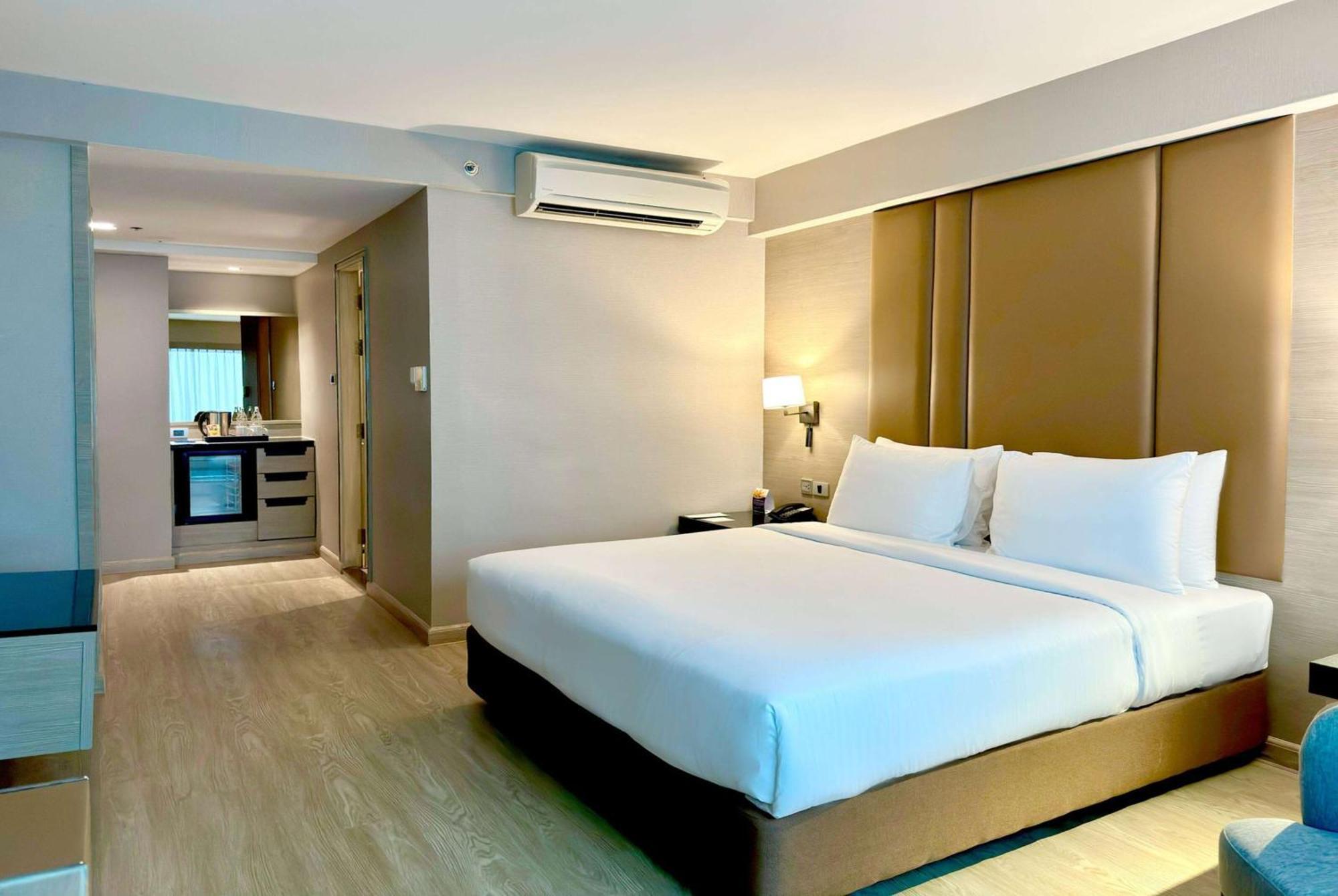 Ramada By Wyndham Sukhumvit 11 Banguecoque