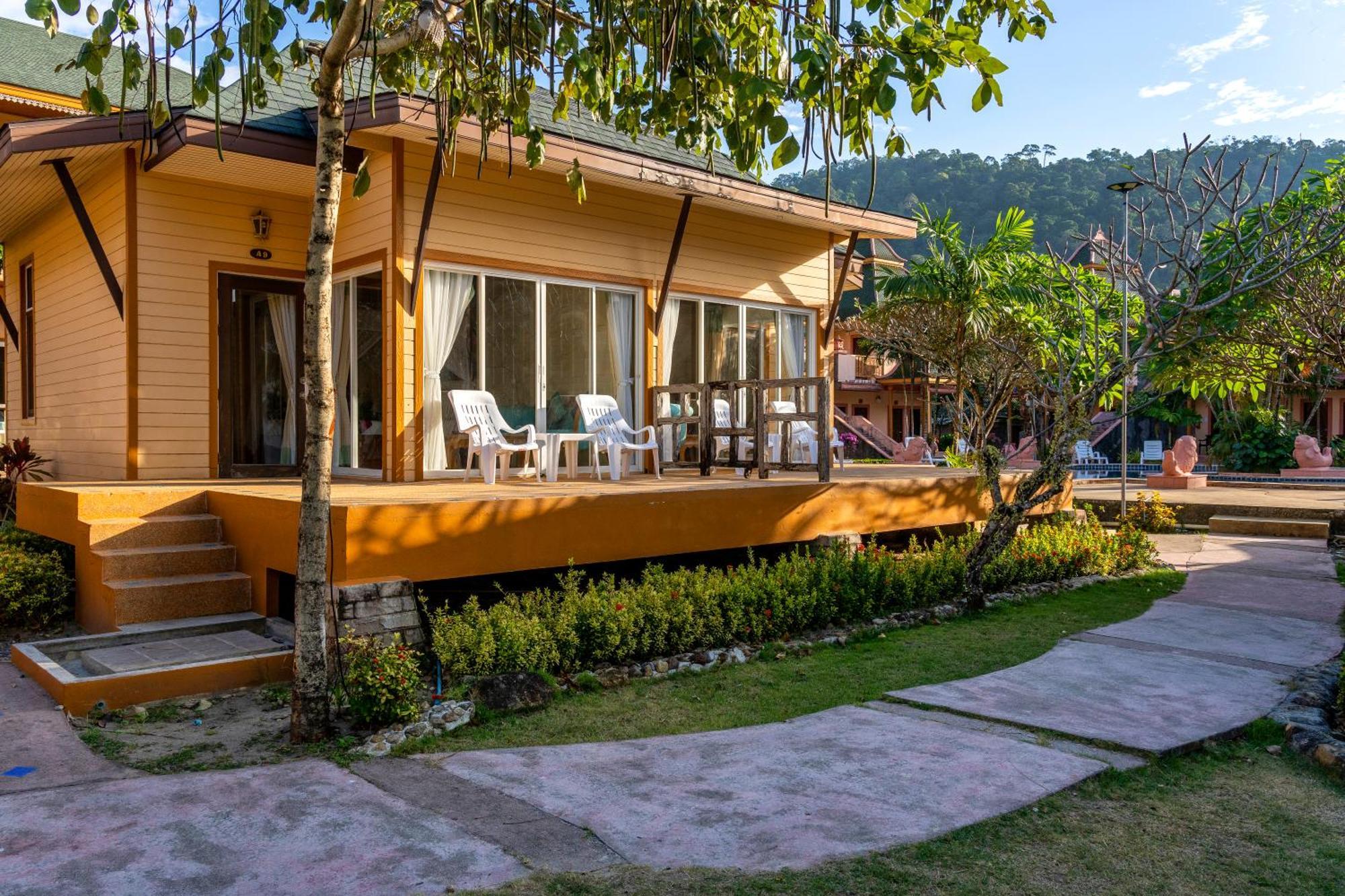 Coconut Resort, Koh Chang