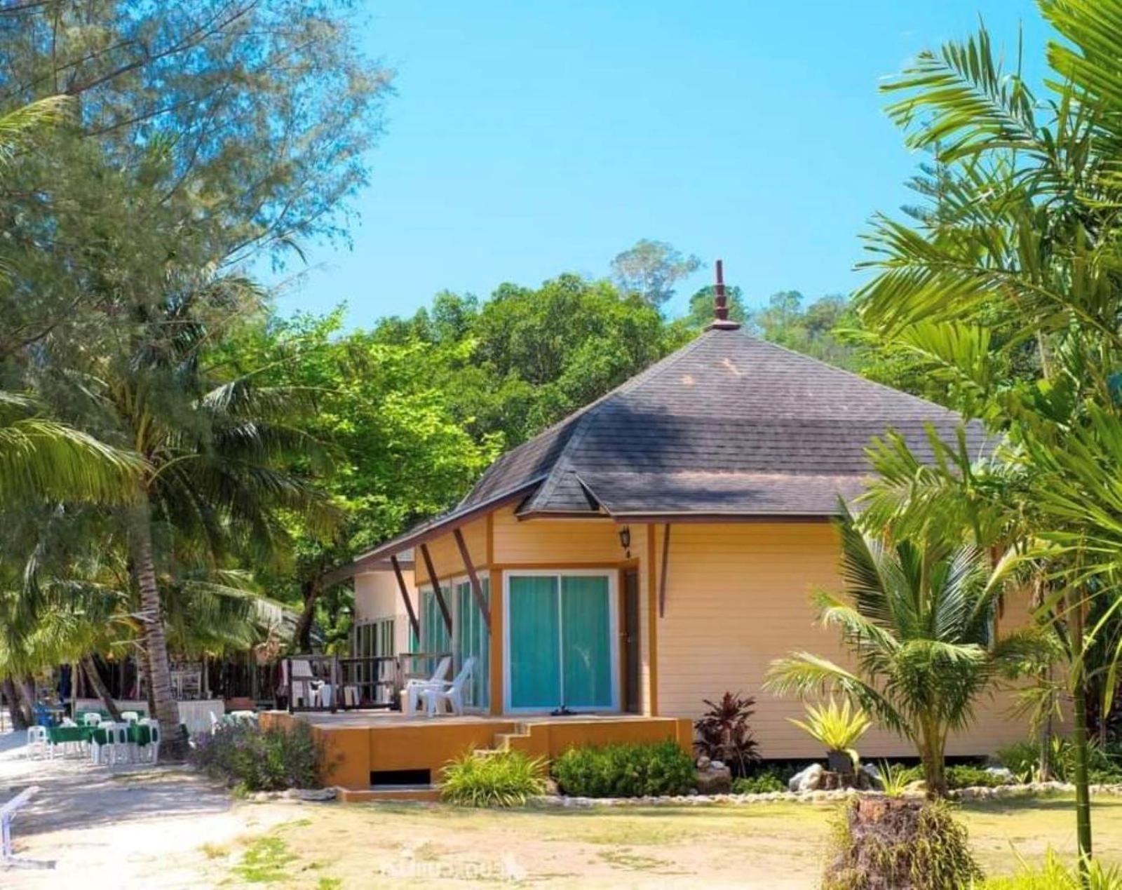 Coconut Resort,