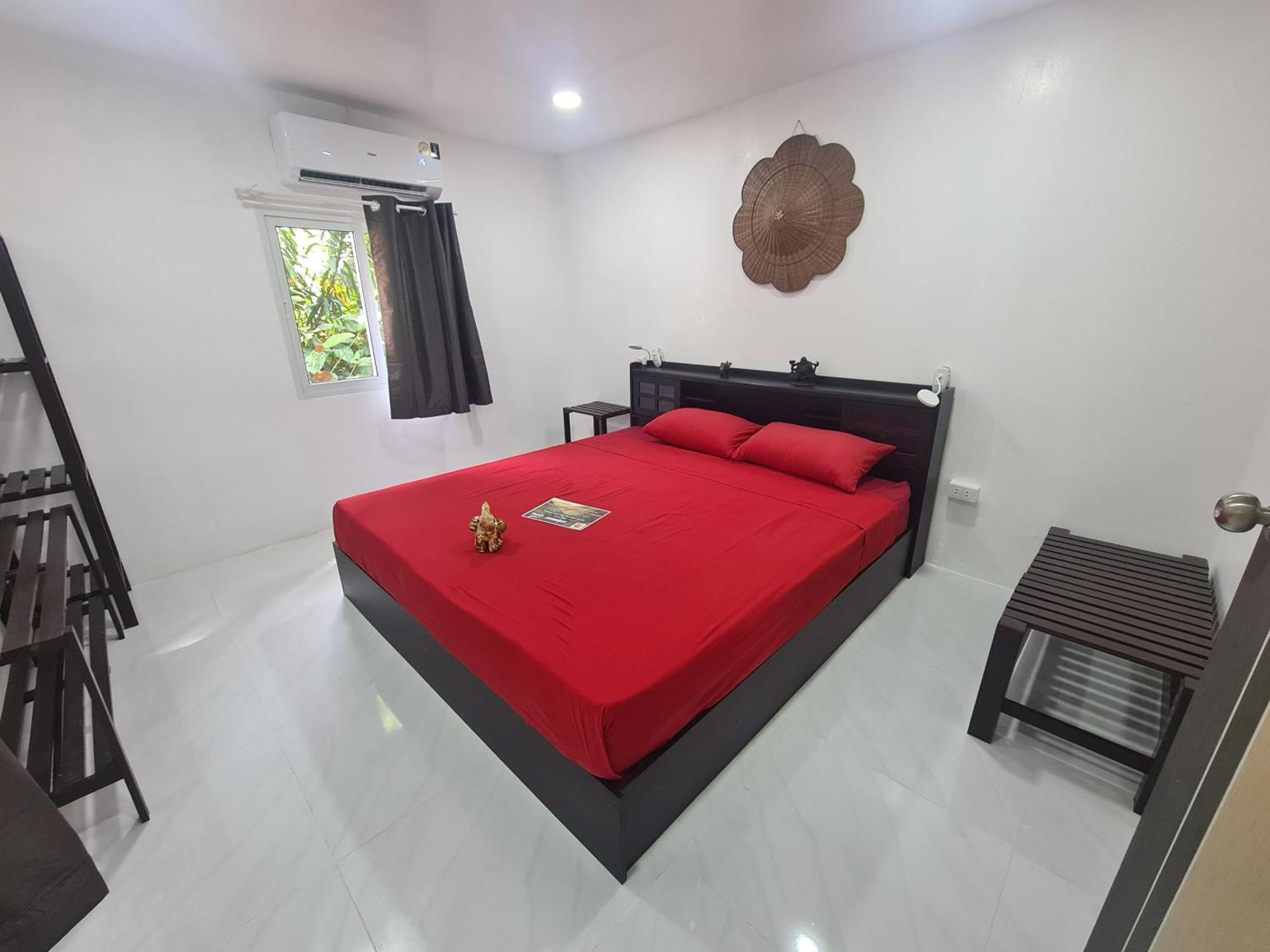 Red Moon Hideaway 4*