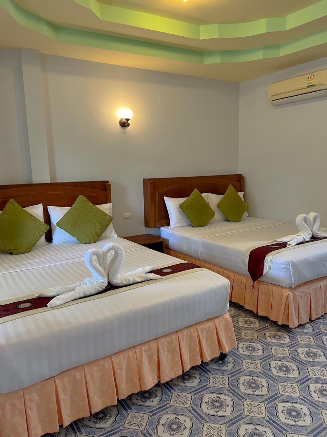 Hotel Sunsea 2*