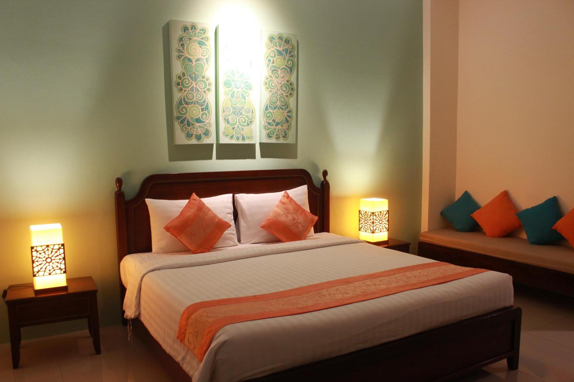 Front Bay Resort