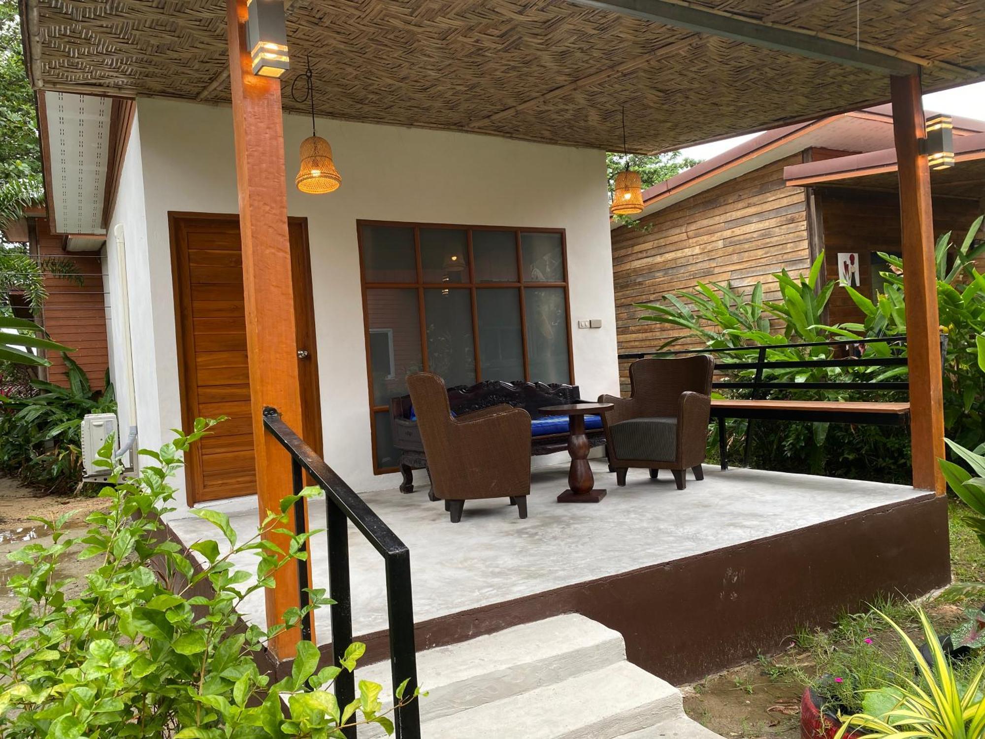 Hotel Coconut Lanta @klong Dow *