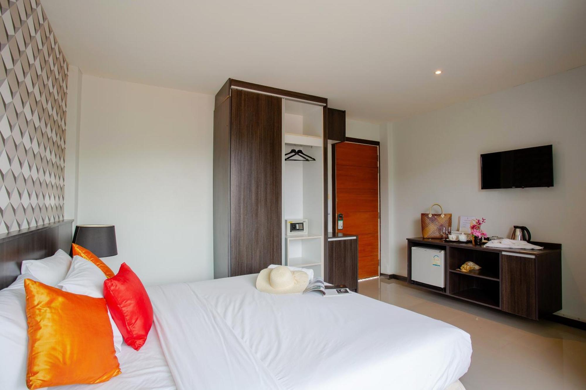 The Wings Boutique Krabi Hotel 3*