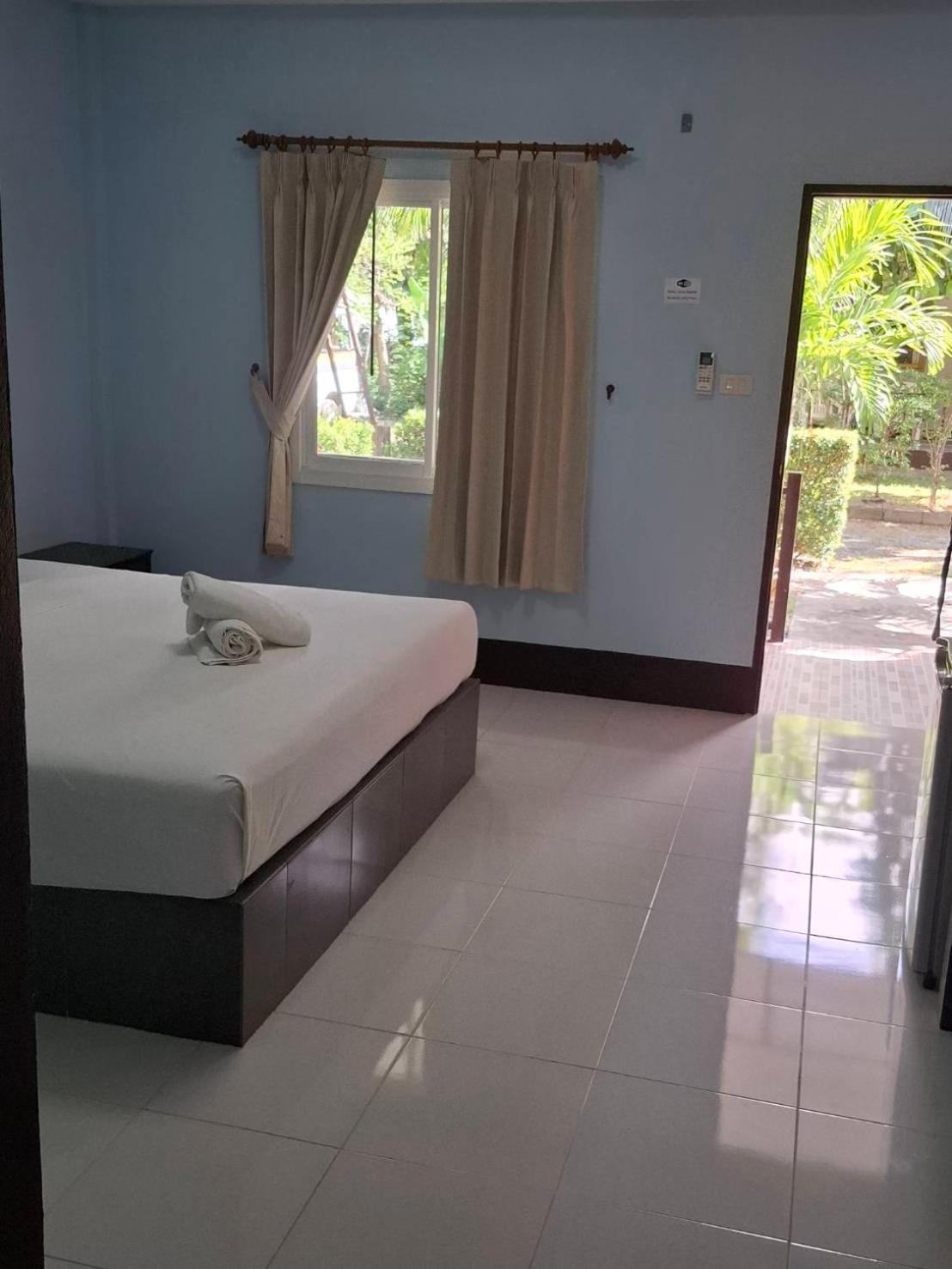 Guest house Lanta Salamat House