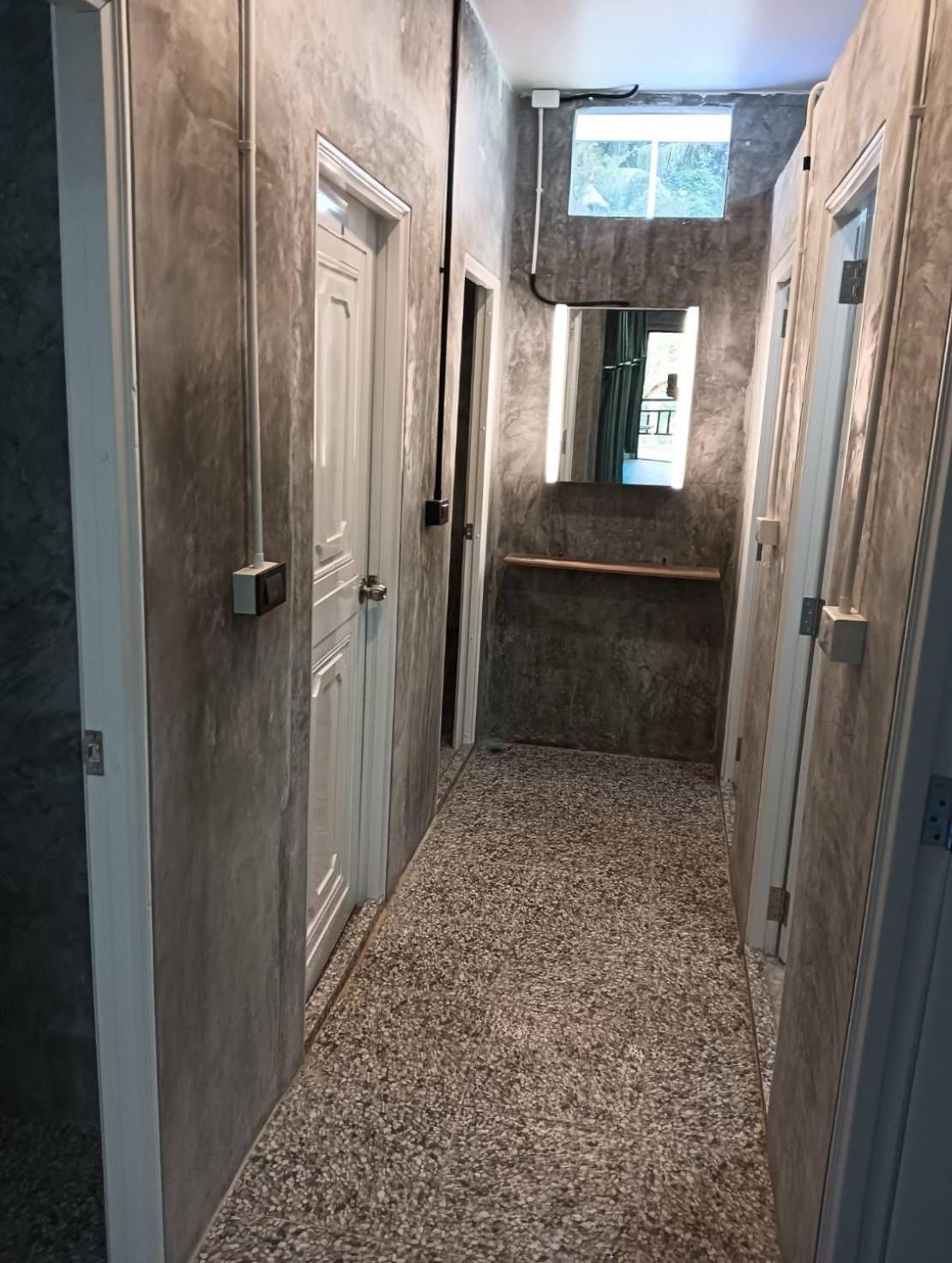 Hostel White Jail At